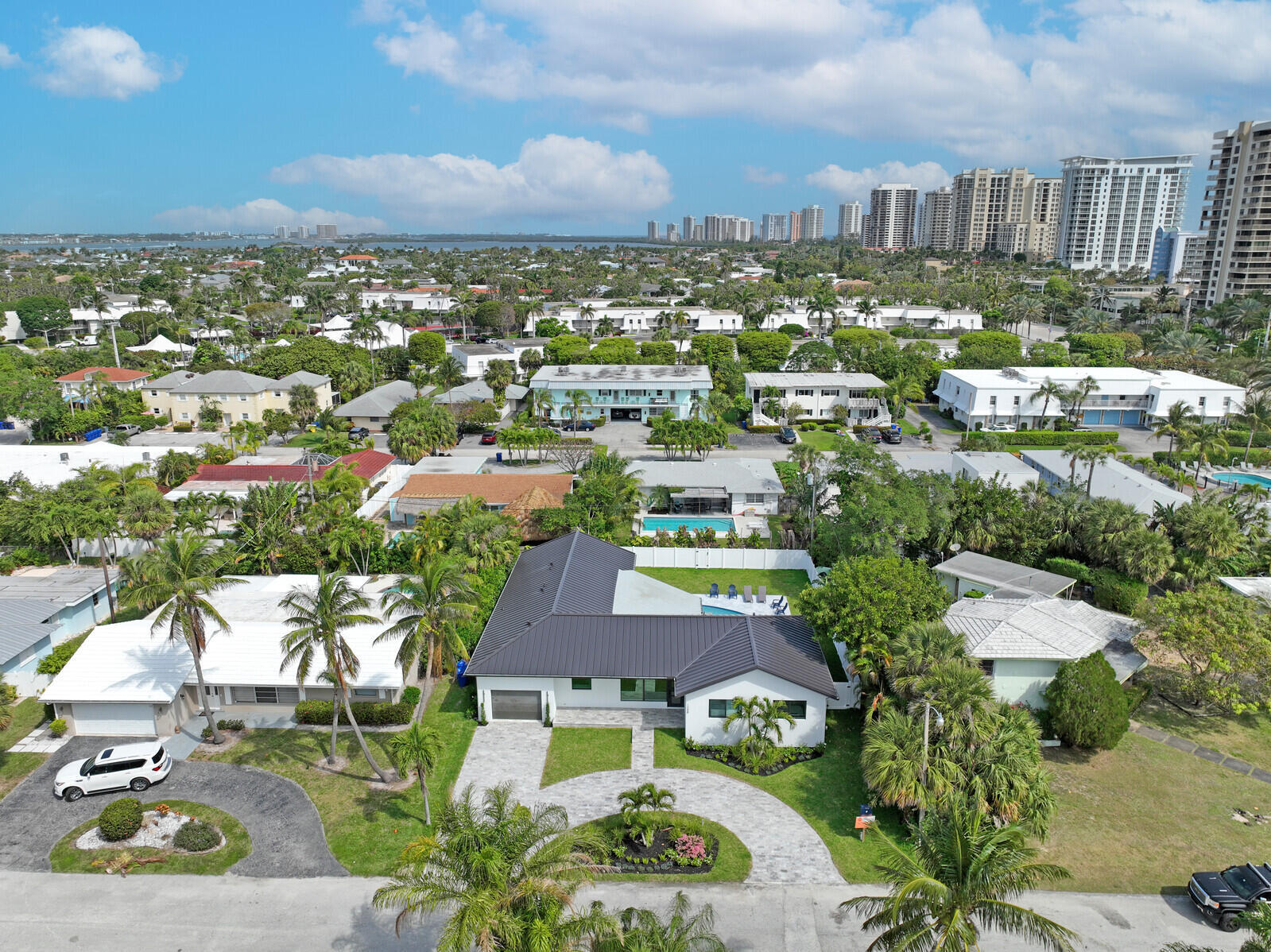 YACHT HARBOR EST - Residential Lease