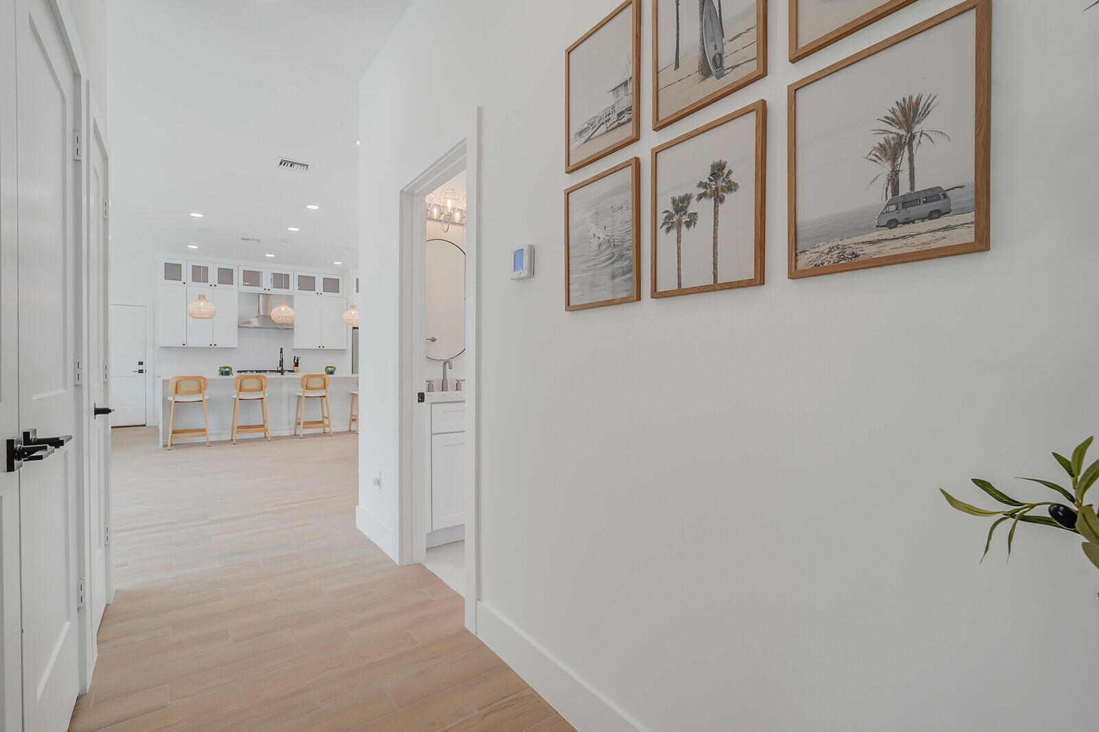 YACHT HARBOR EST - Residential Lease