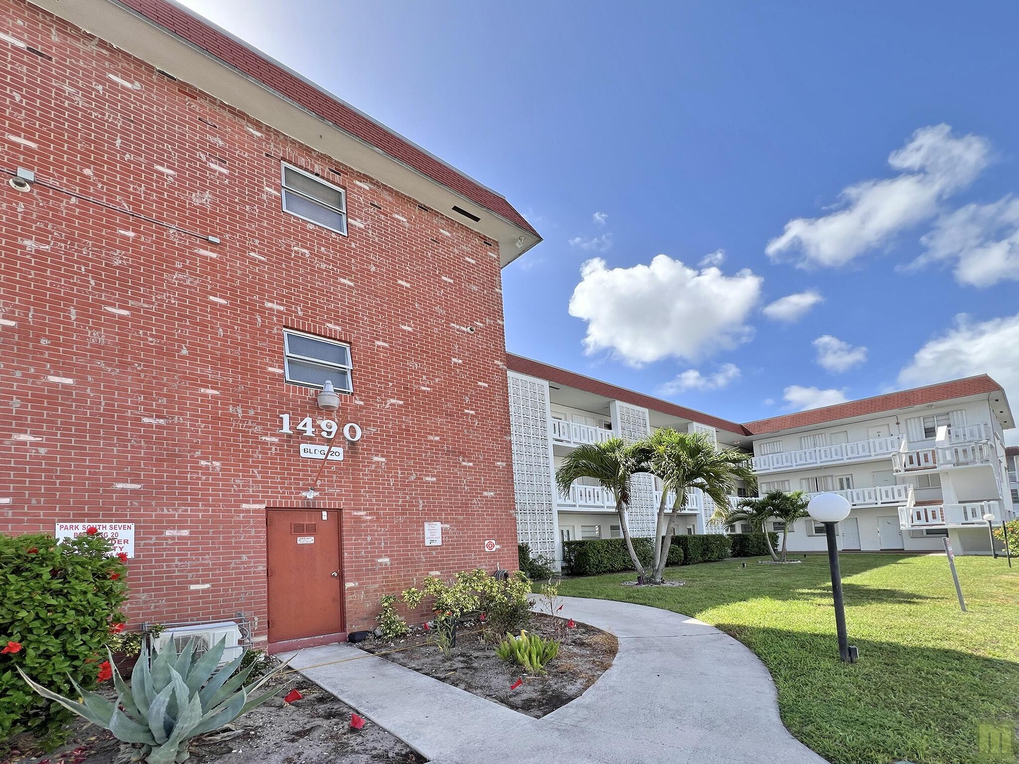 Completely remodeled 2 bedroom 2 bathroom in a quiet 55+ community.  Split bedroom plan, clean, bright and super spacious. Brand-new carpeting throughout, gorgeous kitchen with white shaker cabinets, quartz countertops and stainless steel appliances, large dining area and living room with a screened patio overlooking a quiet canal. The large primary bedroom features a private bathroom with tub/shower combination, dual vanities, modern lighting and a walk-in closet. Roomy 2nd bedroom & updated guest bathroom, large closet storage in the hallway, laundry on-site.
