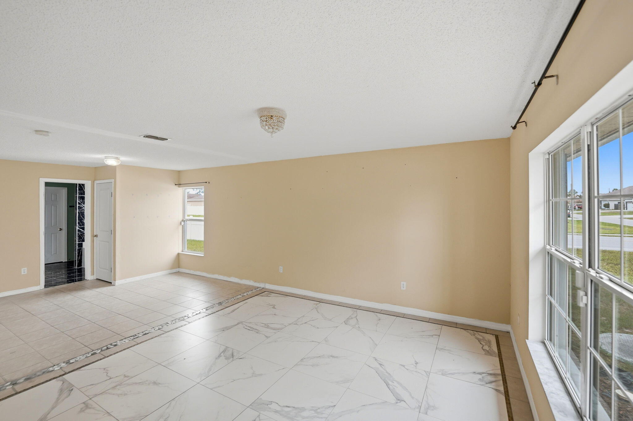 PORT ST LUCIE SECTION 19 - Residential