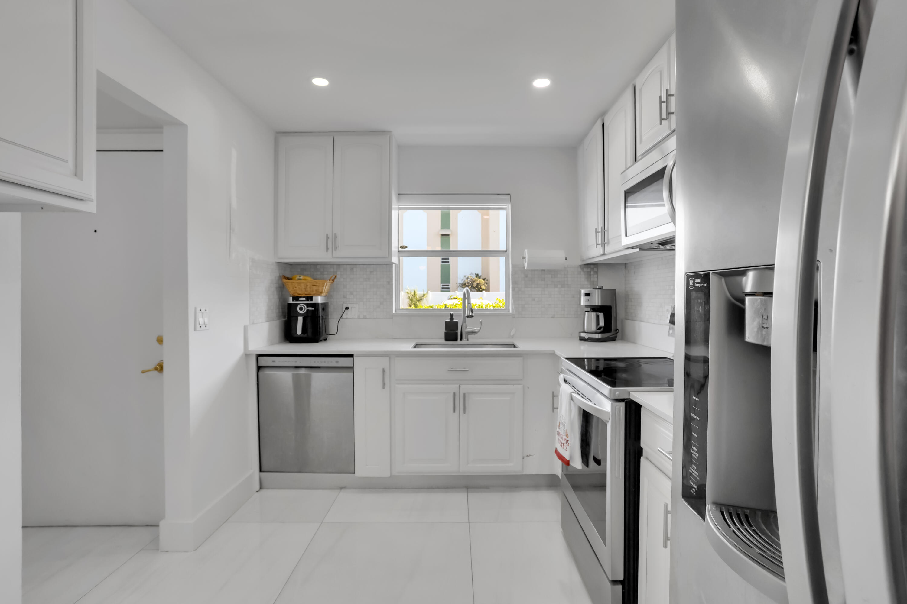 NORTH GARDEN CONDO OF DEERFIELD - Residential