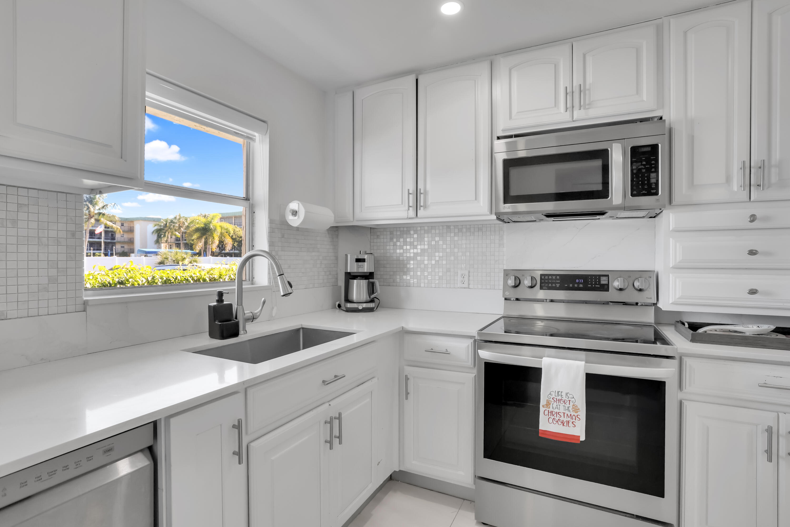 NORTH GARDEN CONDO OF DEERFIELD - Residential
