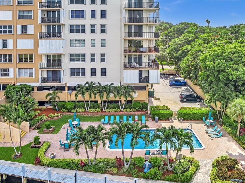 OPAL TOWERS - Residential