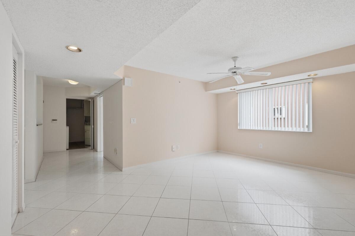 GRANVILLE CONDOMINIUM - Residential