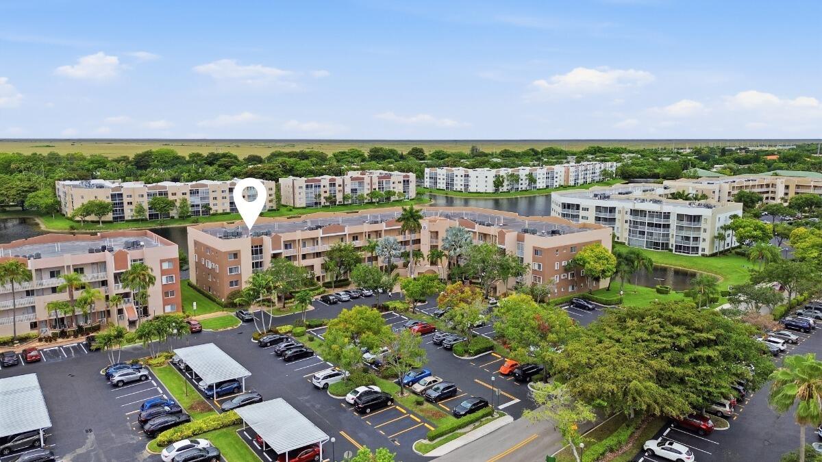 GRANVILLE CONDOMINIUM - Residential
