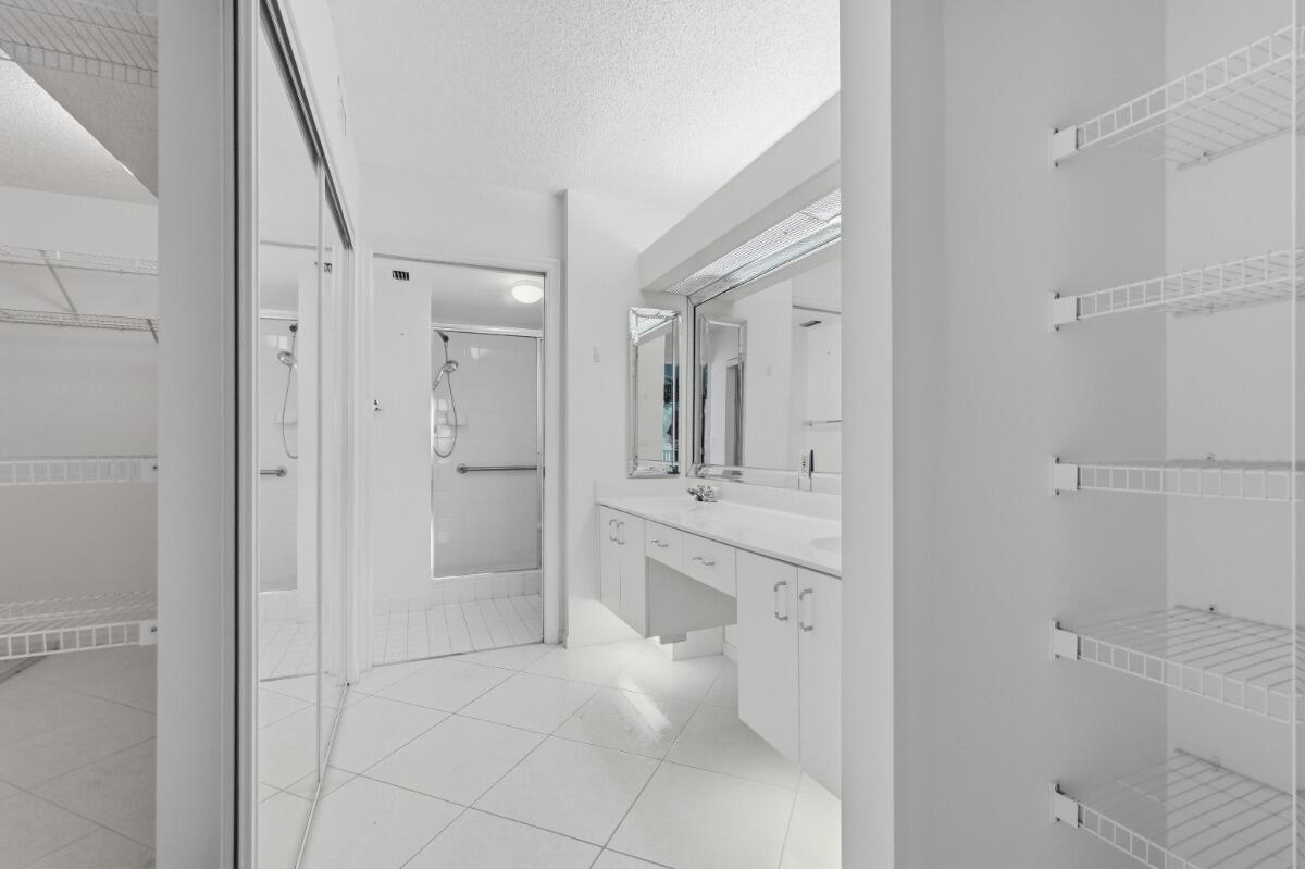 GRANVILLE CONDOMINIUM - Residential