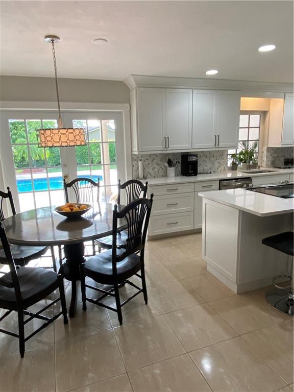 Coral Spgs Country Club W - Residential