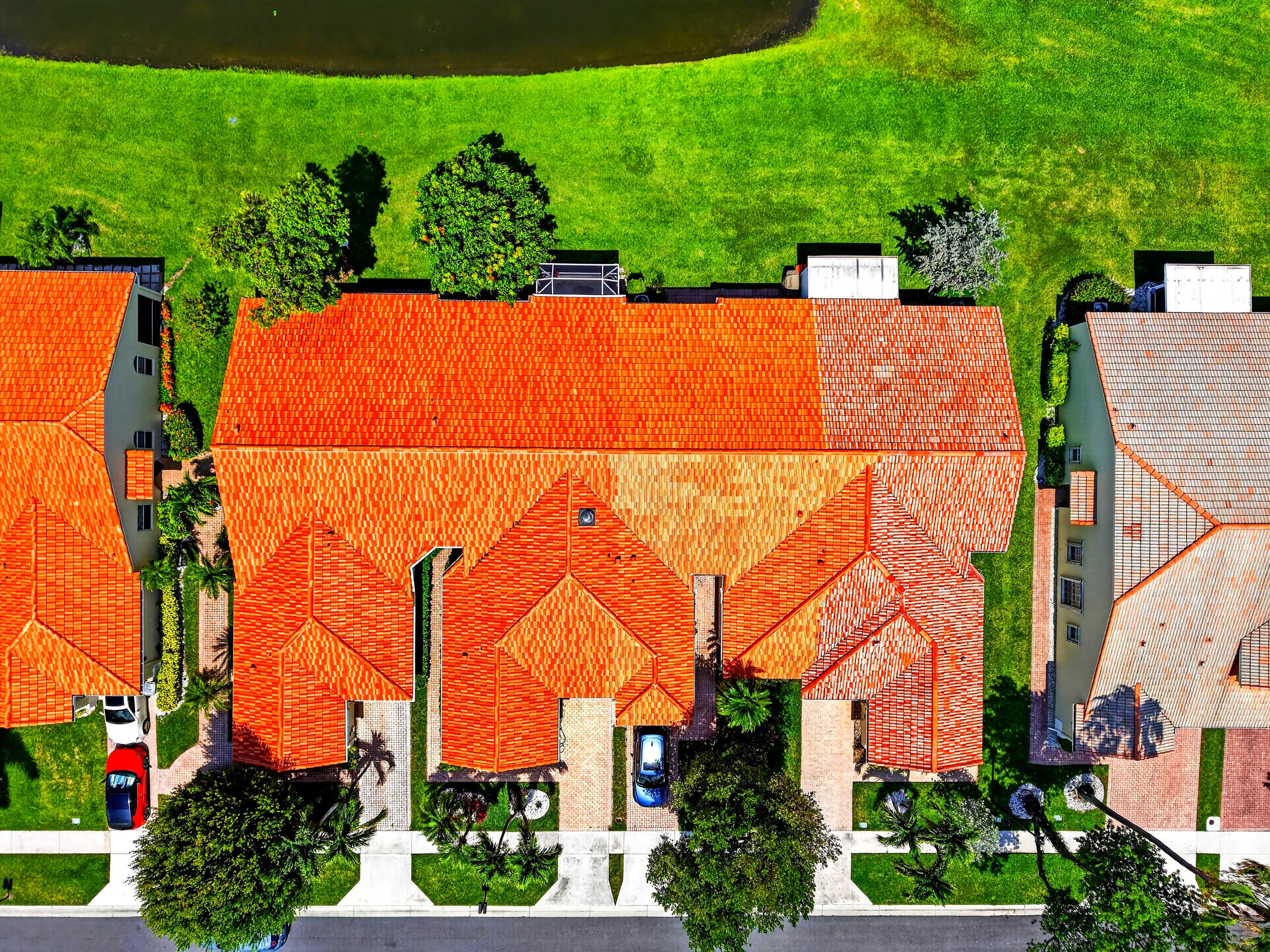 FLORAL LAKES 2 - Residential