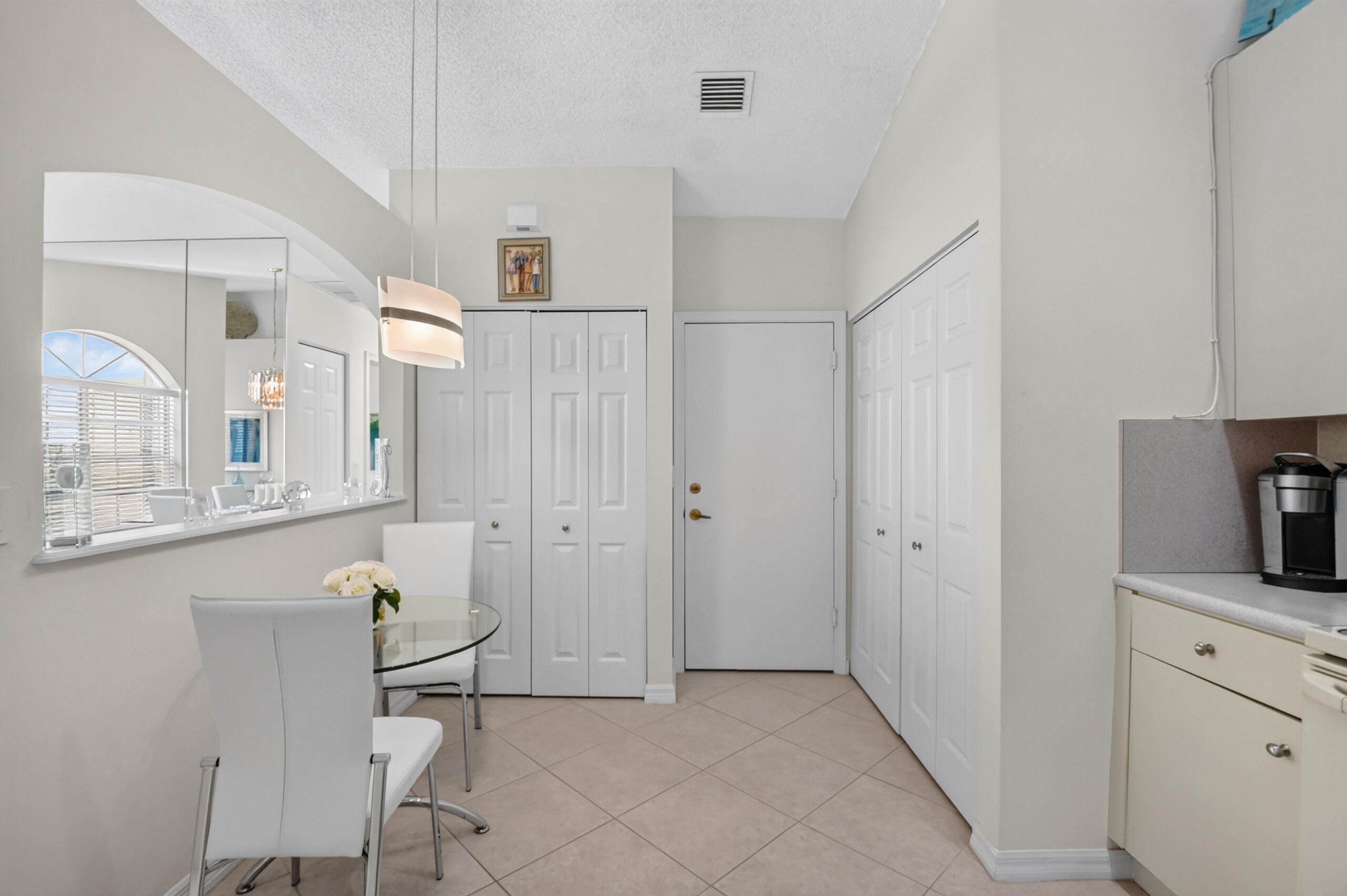 FLORAL LAKES 2 - Residential