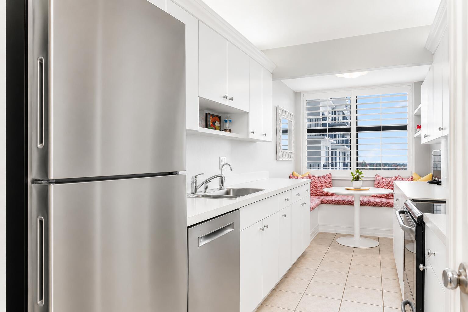 PORTOFINO SOUTH CONDO ESTATES OF SOUTH PALM BEA - Residential Lease