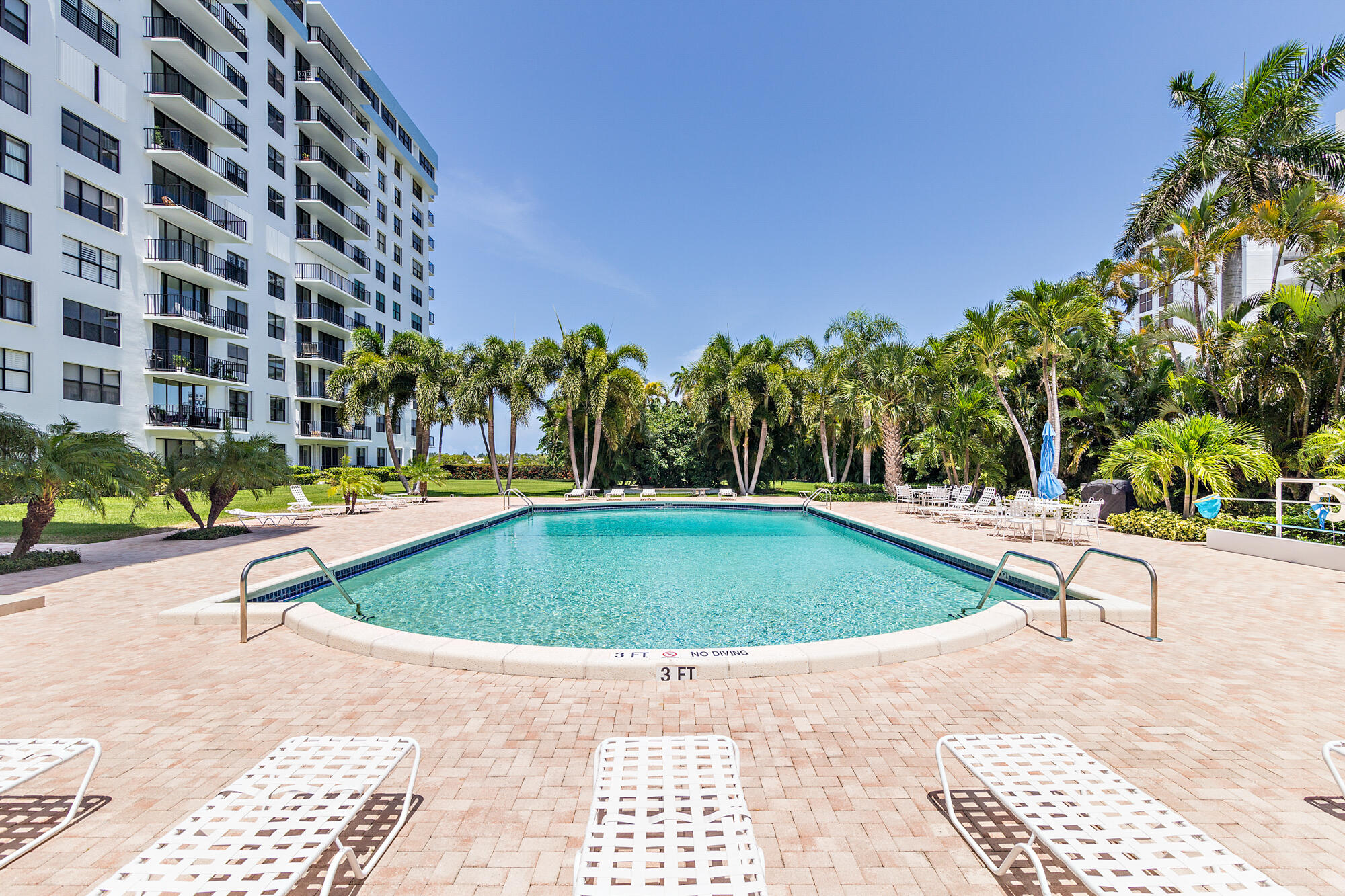 PORTOFINO SOUTH CONDO ESTATES OF SOUTH PALM BEA - Residential Lease