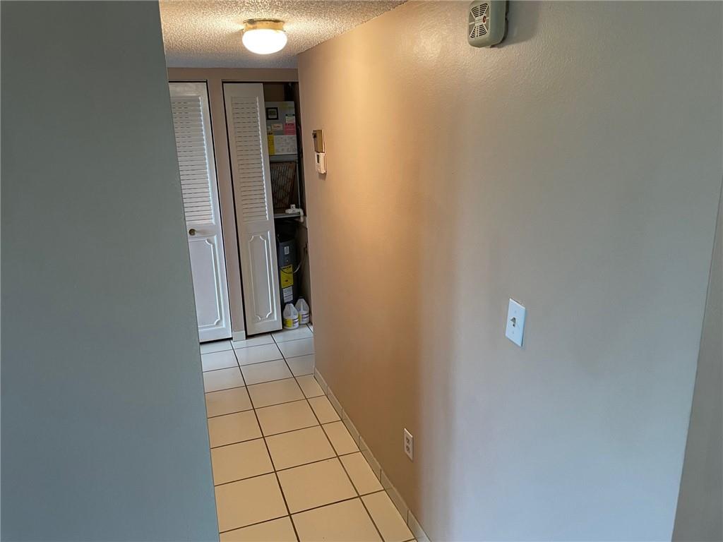 SOMERSET - Residential
