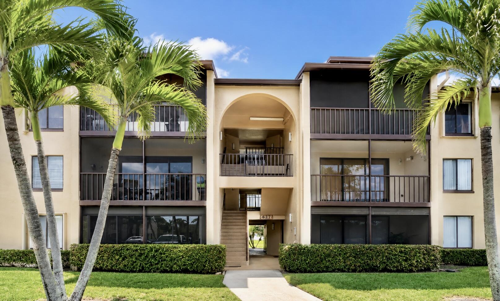 PINE RIDGE NORTH II CONDO - Residential