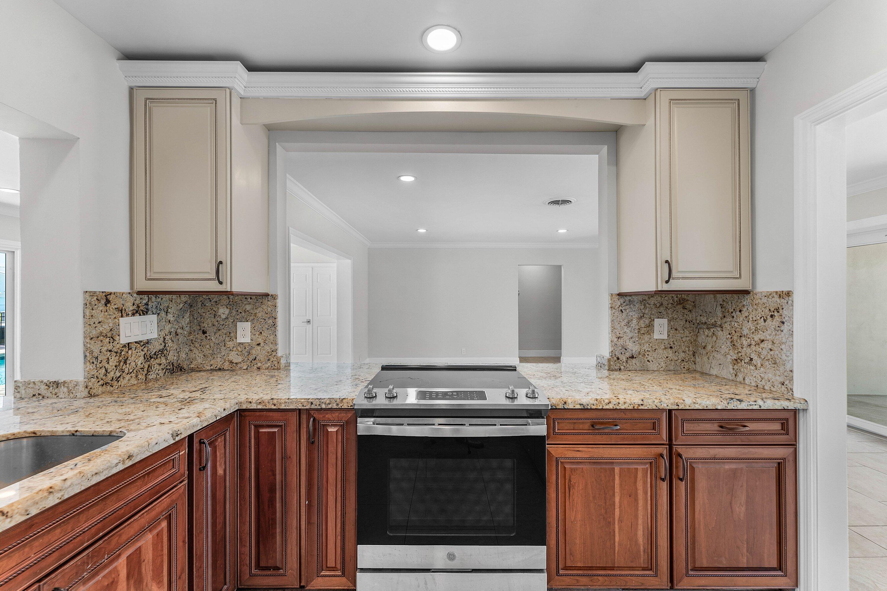 COVE 2ND SEC - Residential Lease