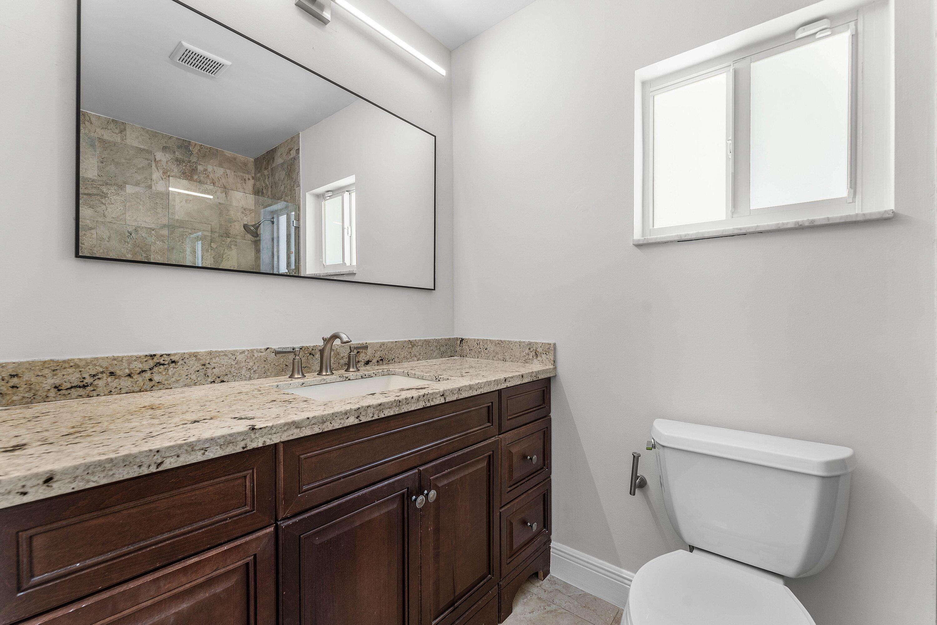 COVE 2ND SEC - Residential Lease