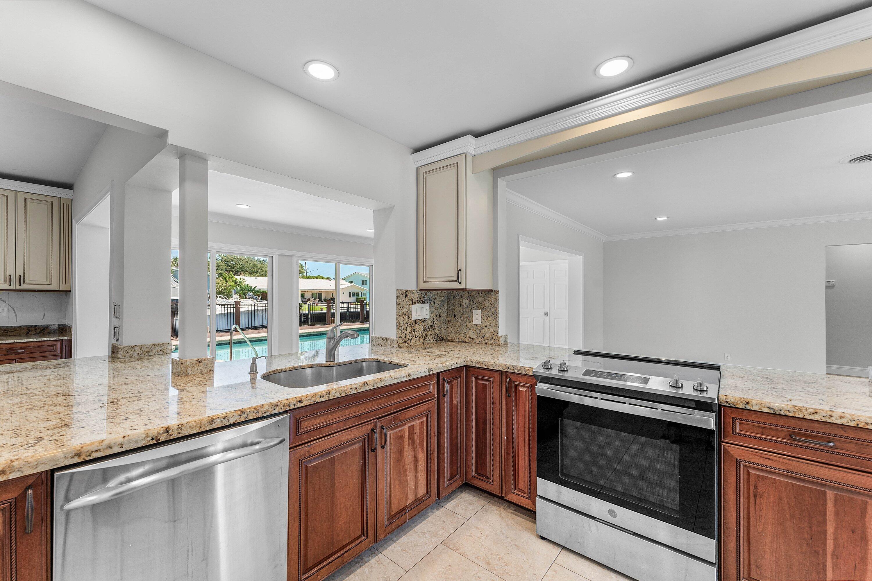 COVE 2ND SEC - Residential Lease