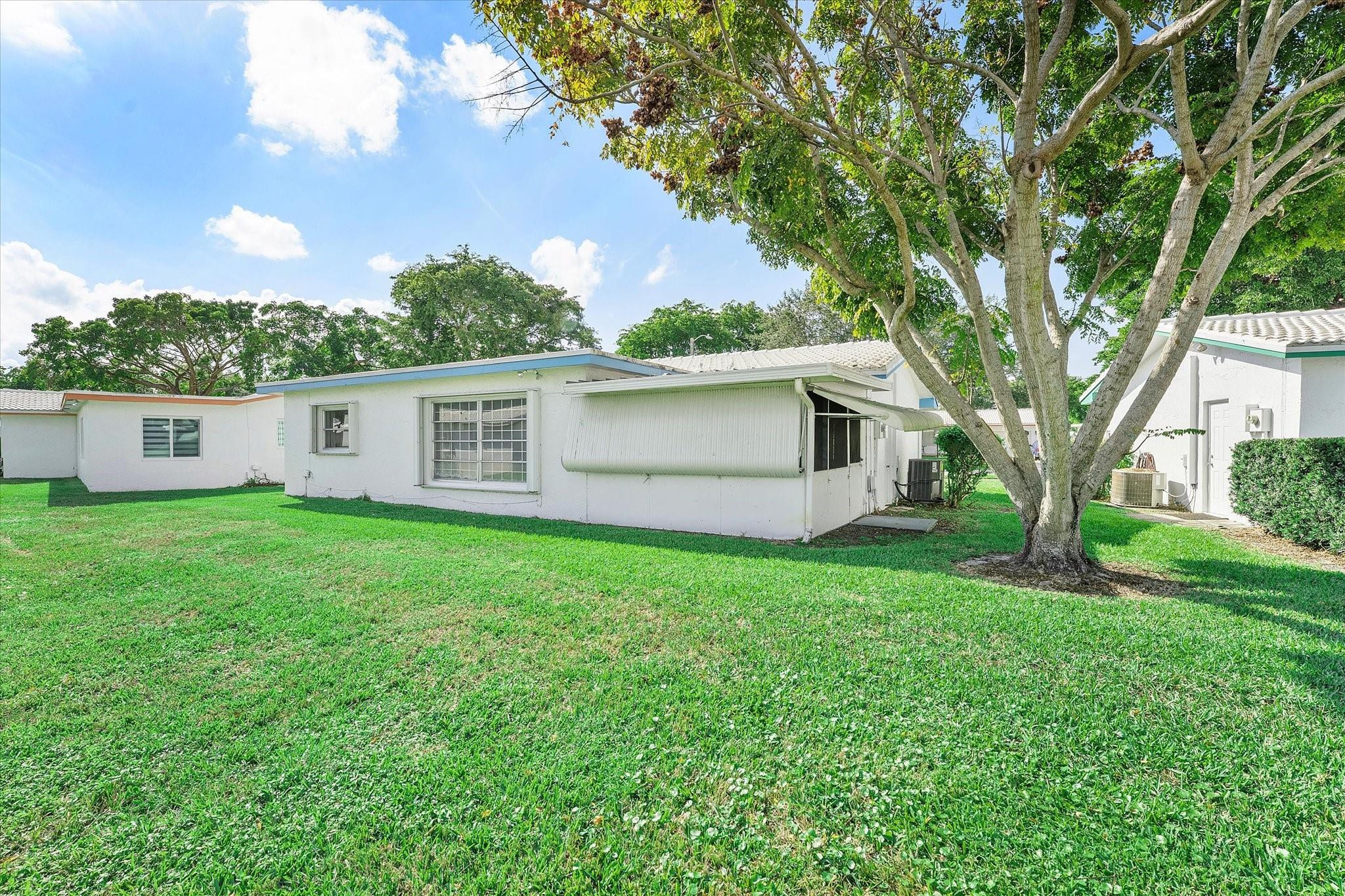 Lauderdale West 2 Sec 78- - Residential