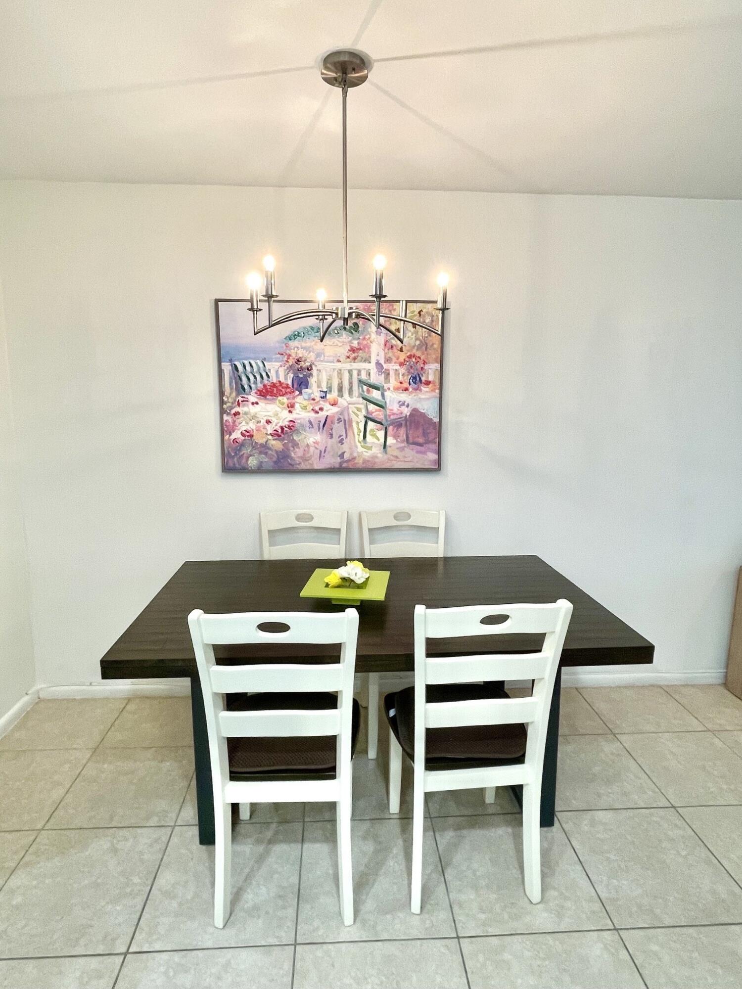 KENT CONDOS - Residential