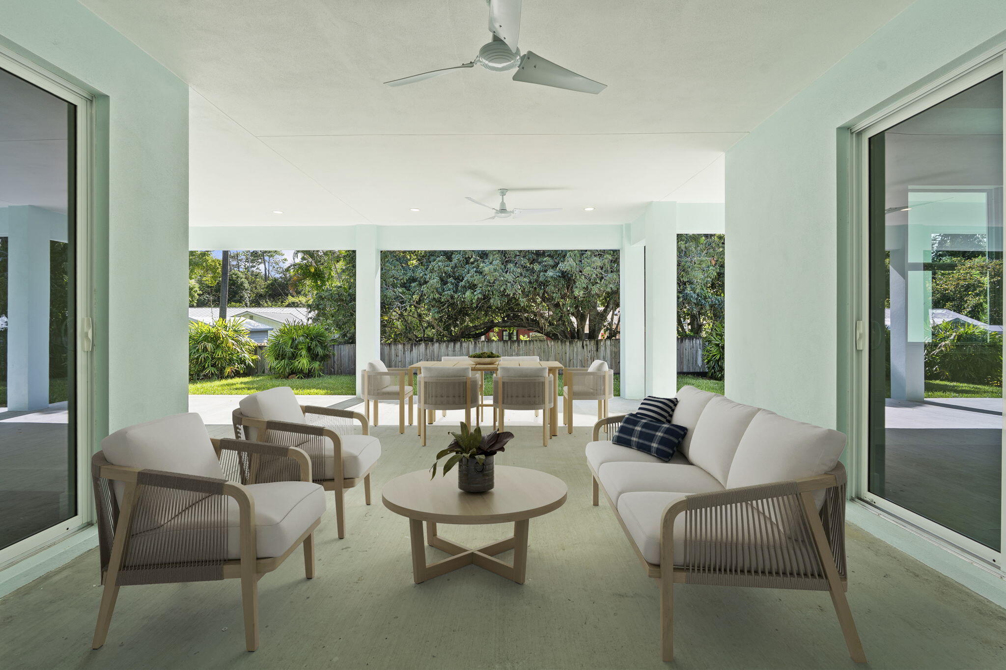 516 ALAMANDA - Residential