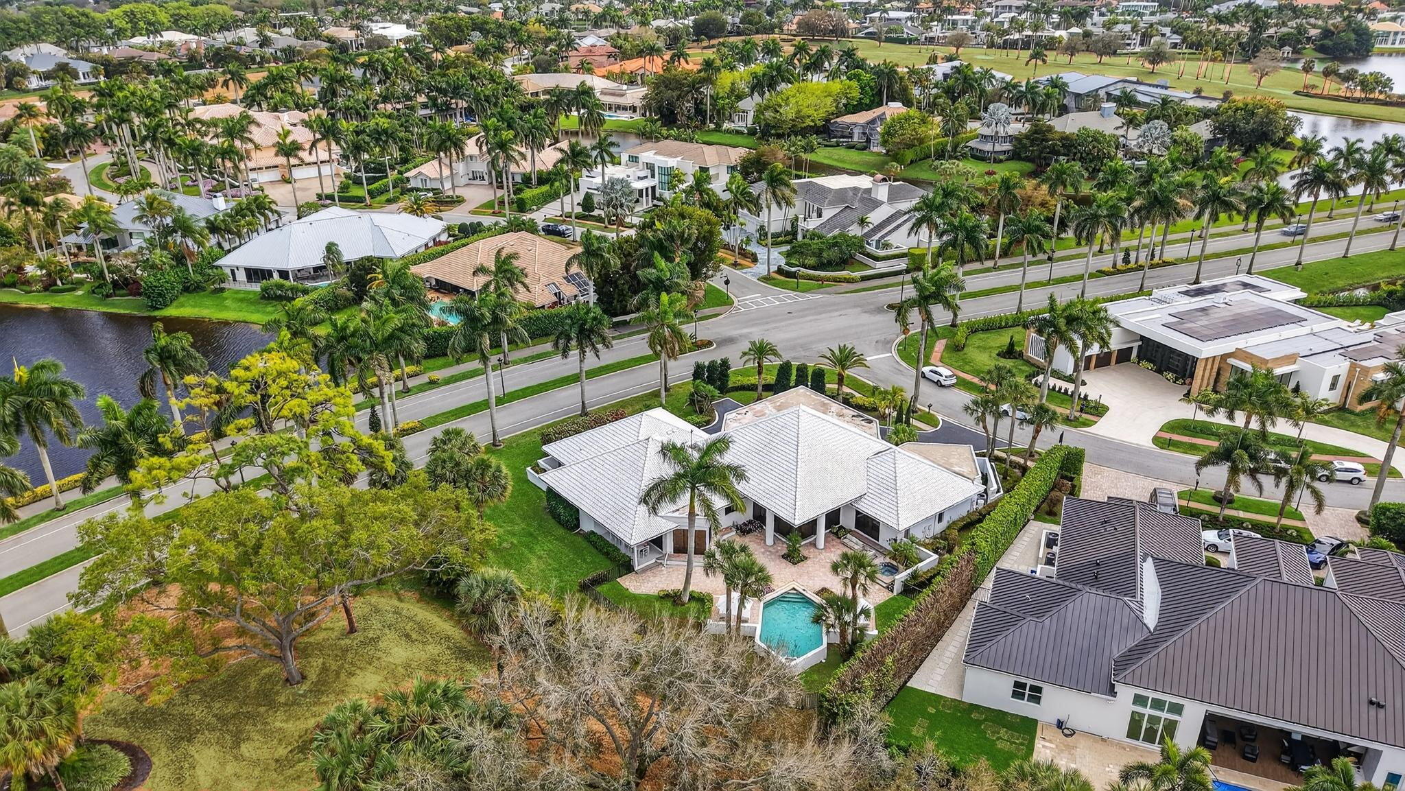 ST ANDREWS COUNTRY CLUB - Residential