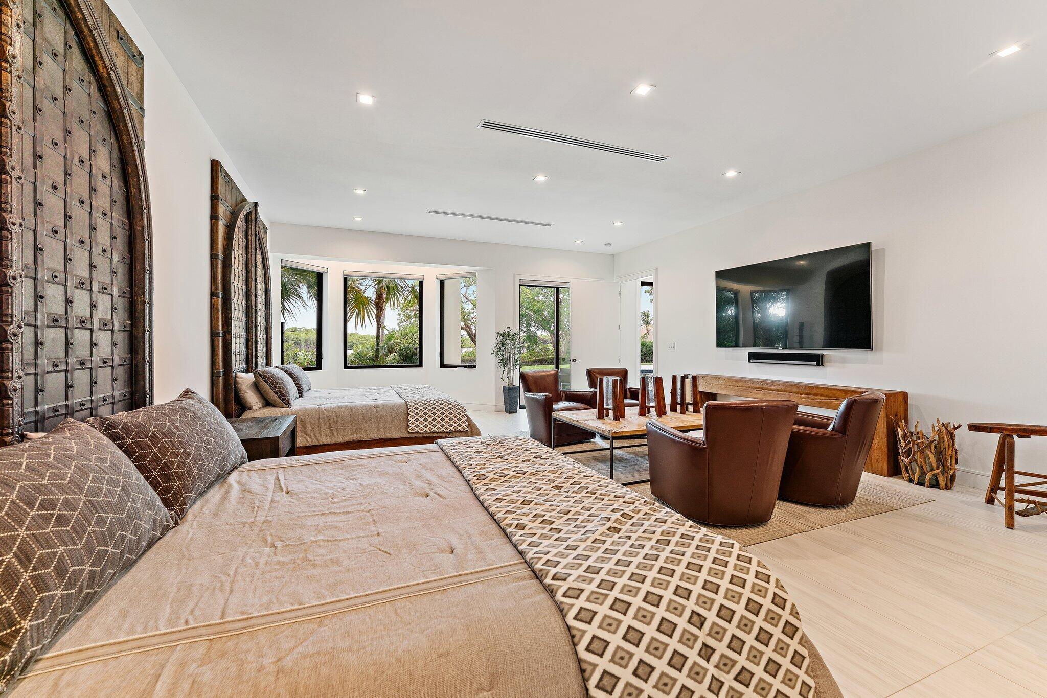 NORTH PASSAGE - Residential