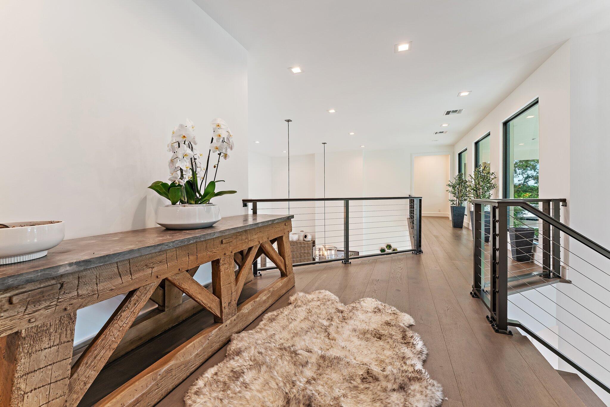 NORTH PASSAGE - Residential