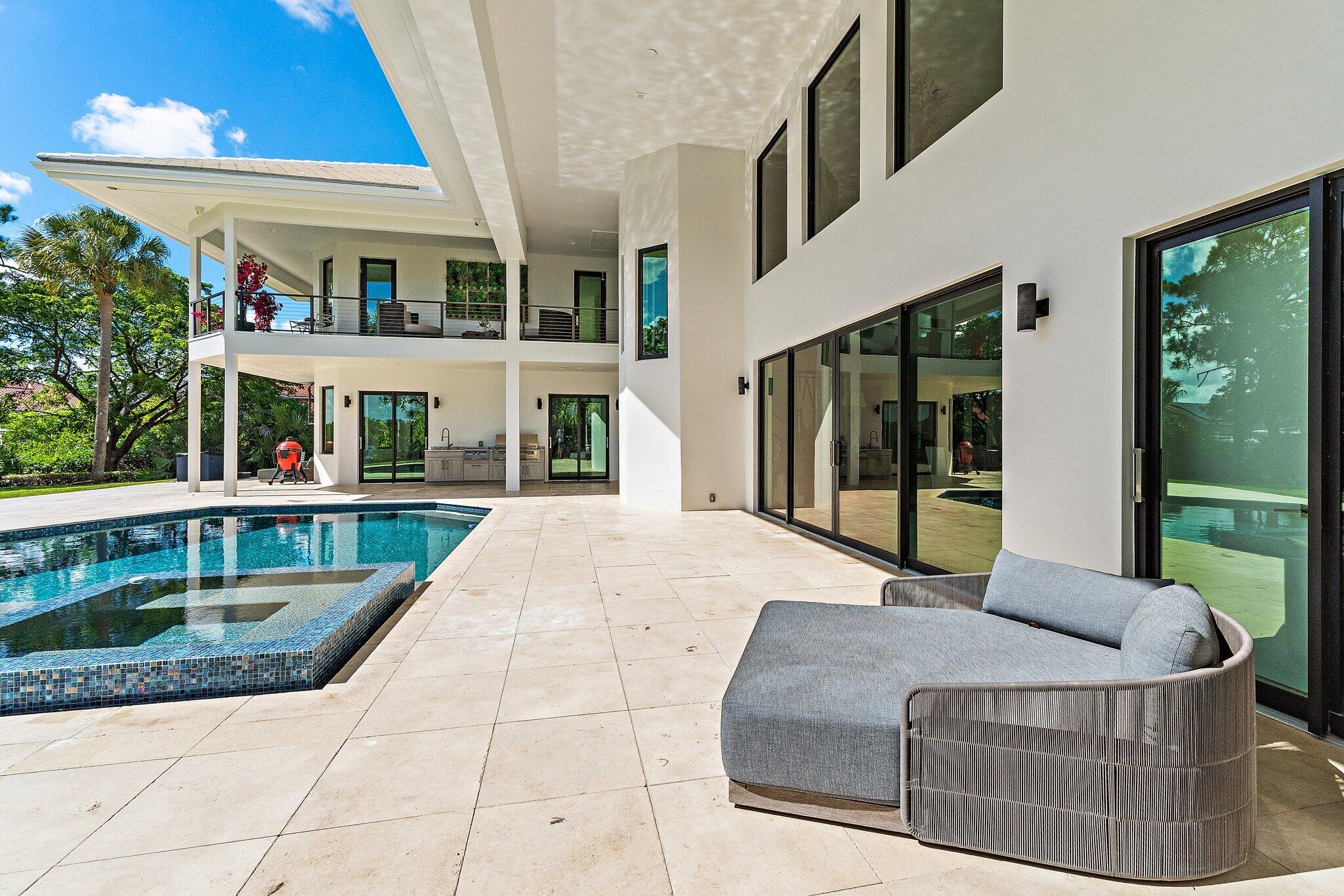 NORTH PASSAGE - Residential