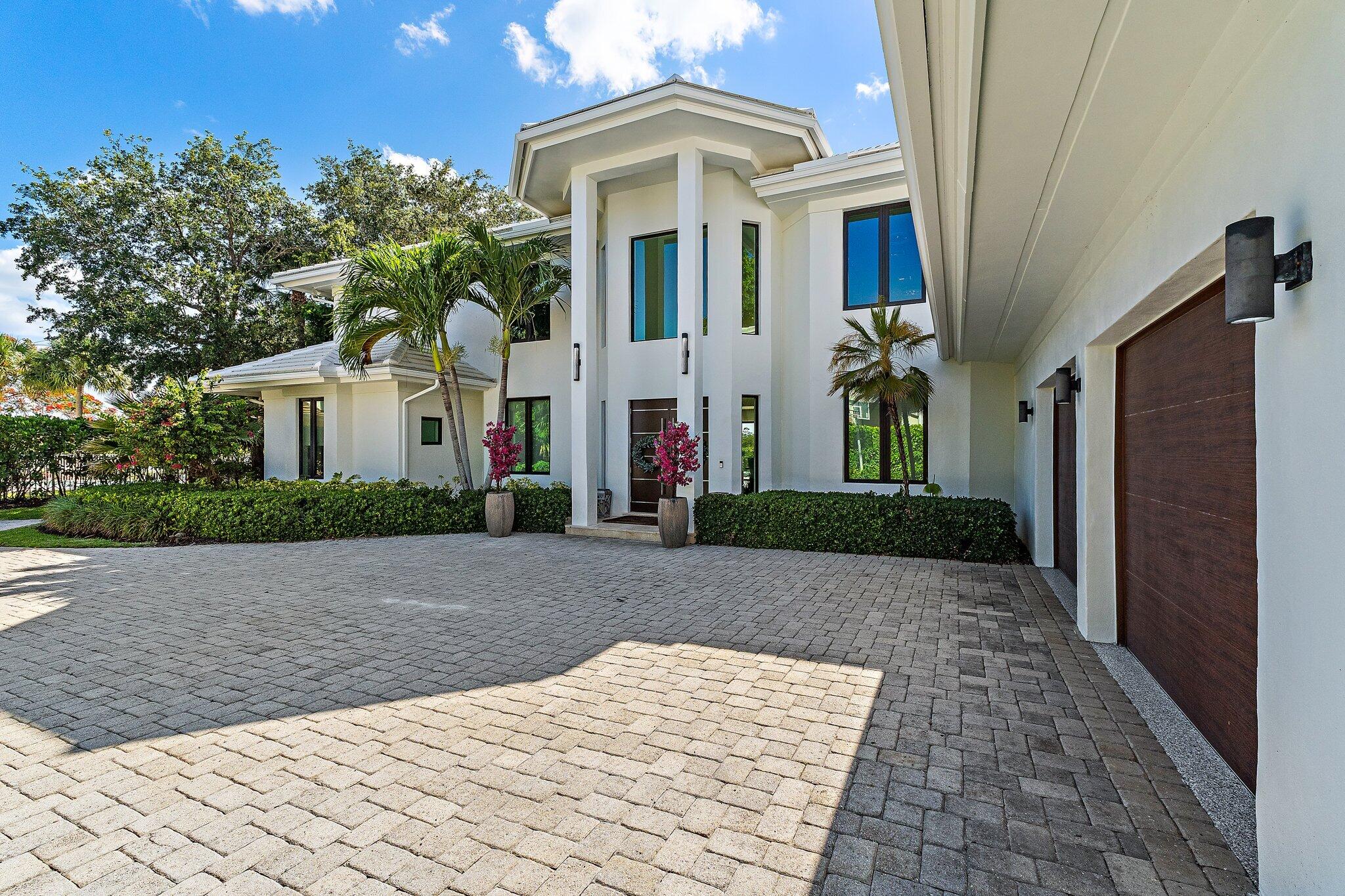 NORTH PASSAGE - Residential