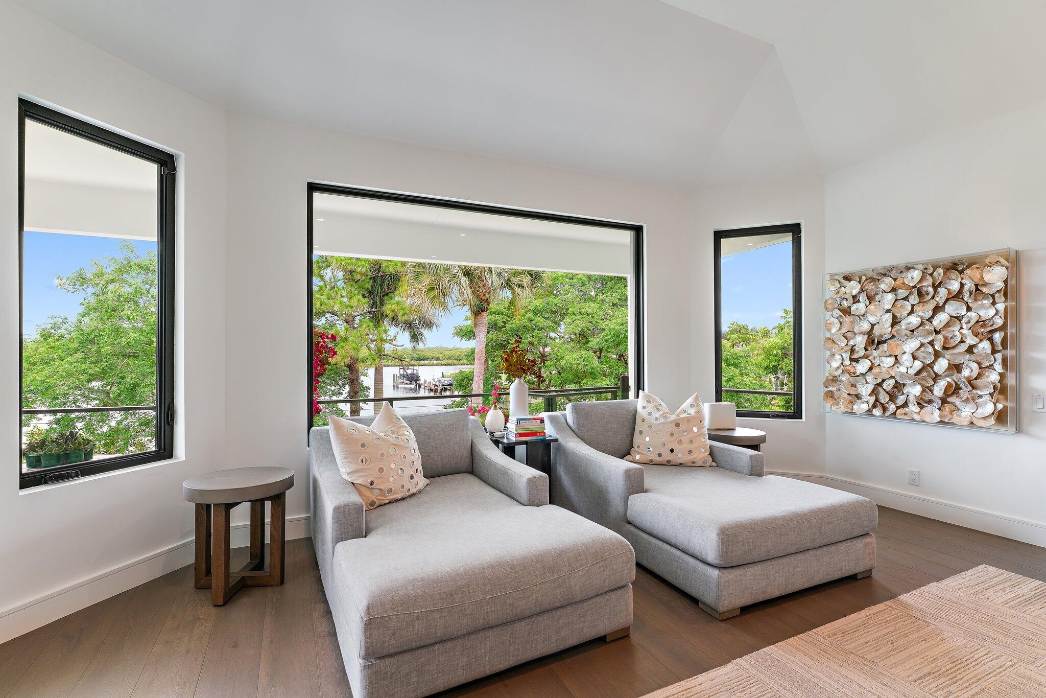 NORTH PASSAGE - Residential