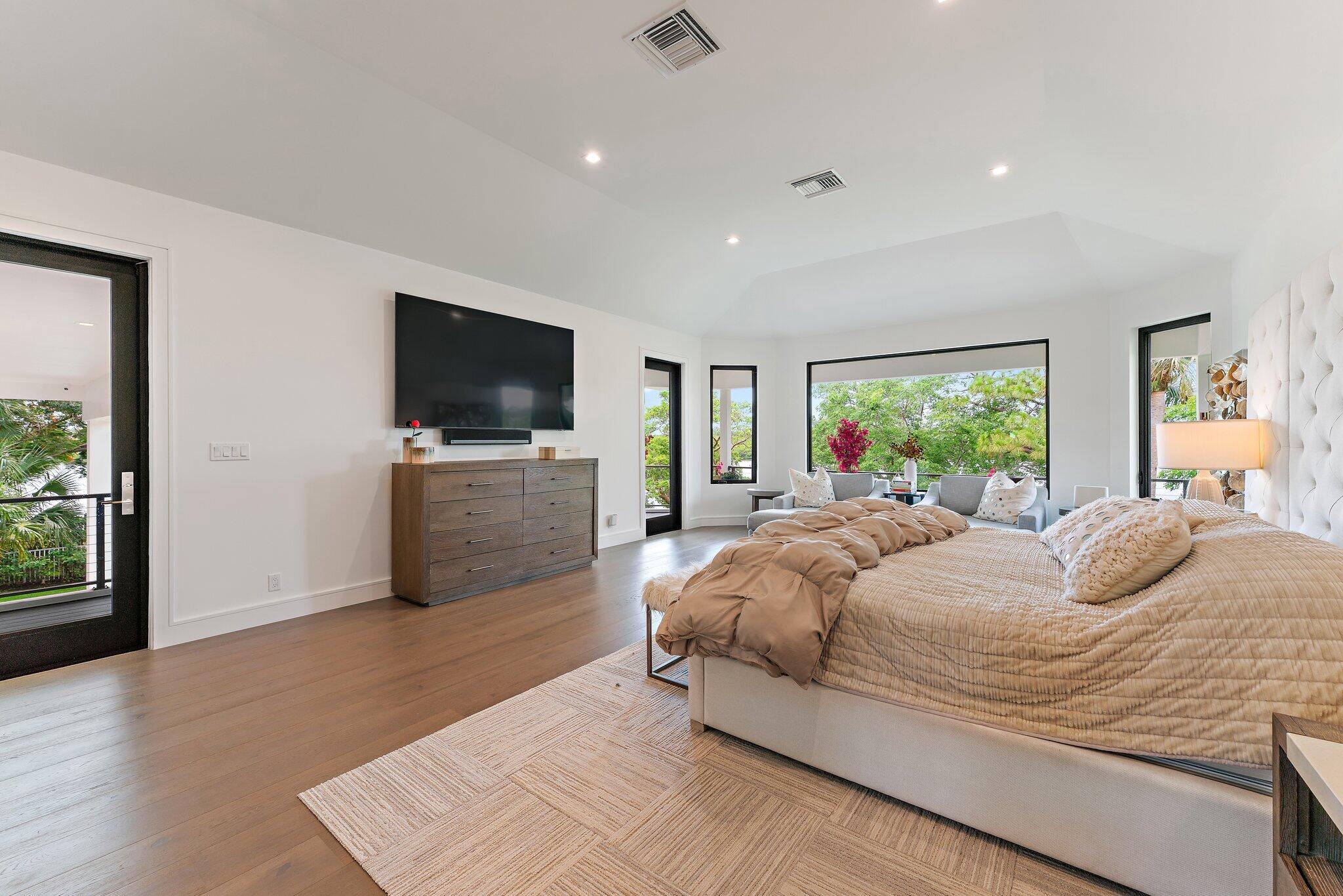 NORTH PASSAGE - Residential