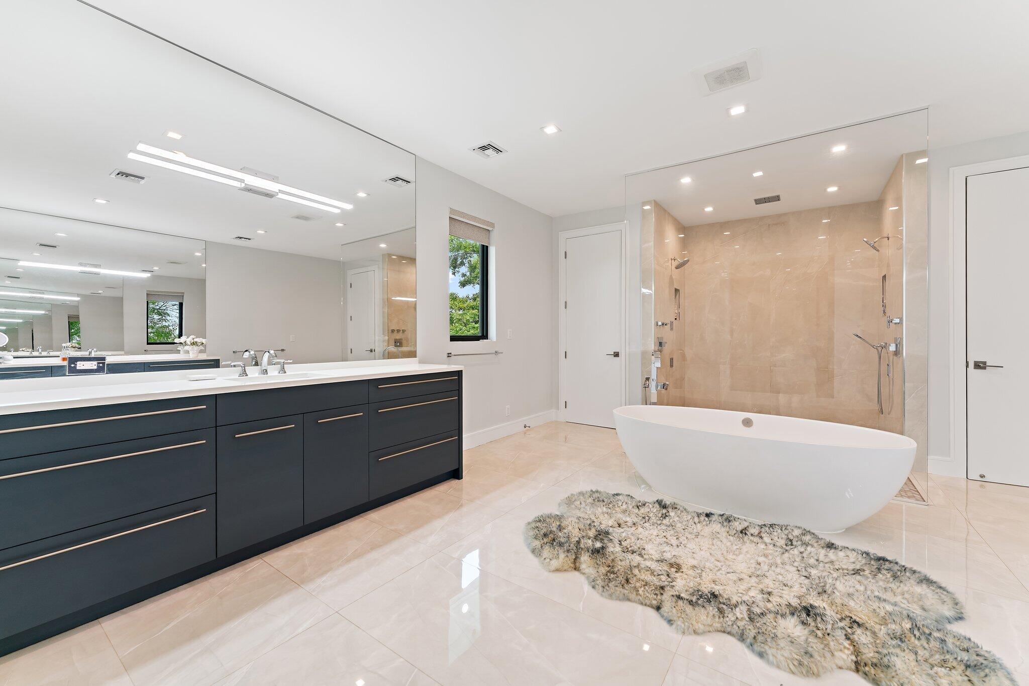 NORTH PASSAGE - Residential