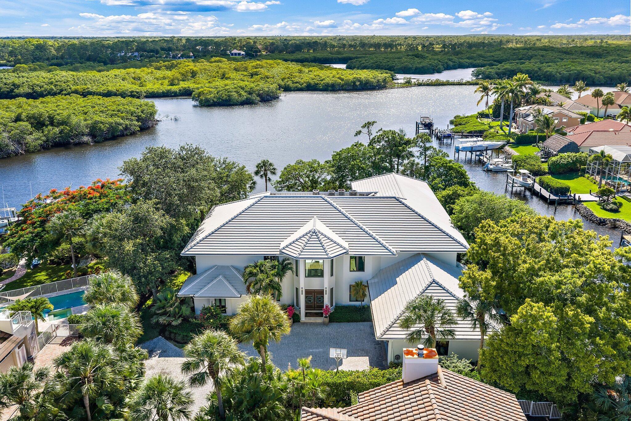 NORTH PASSAGE - Residential