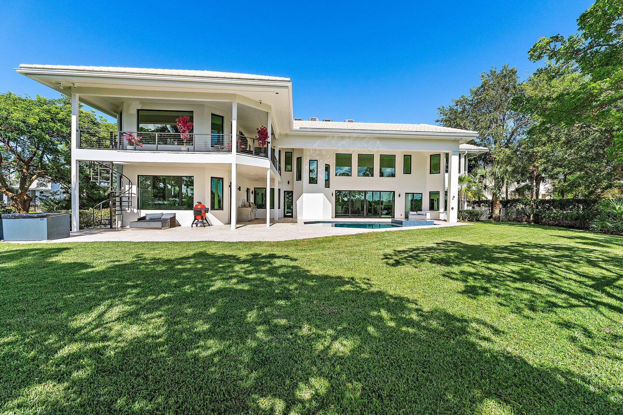 NORTH PASSAGE - Residential