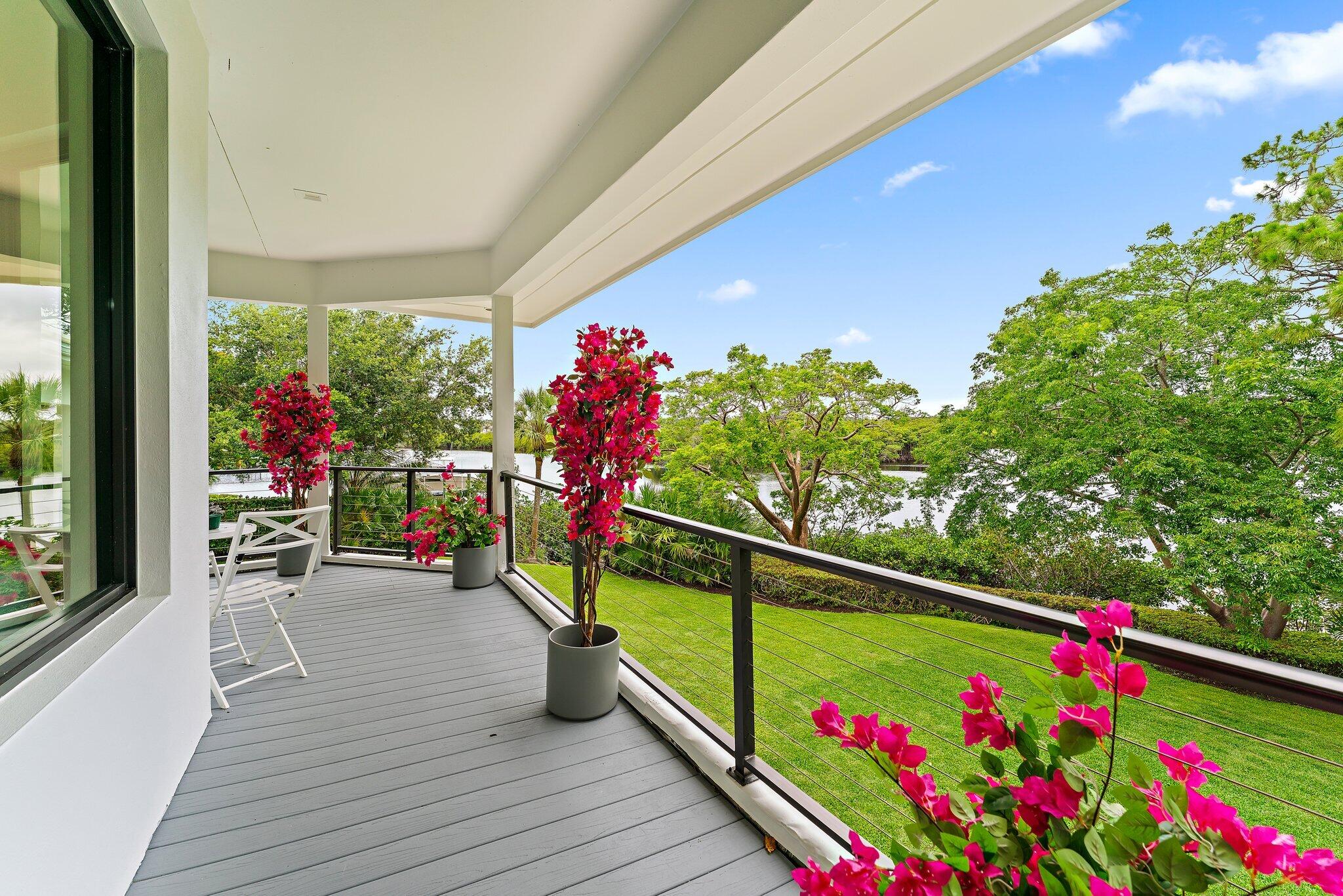 NORTH PASSAGE - Residential