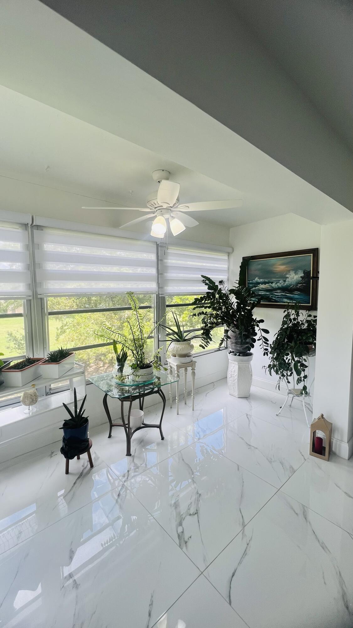 SUNRISE LAKES 100 CONDO - Residential