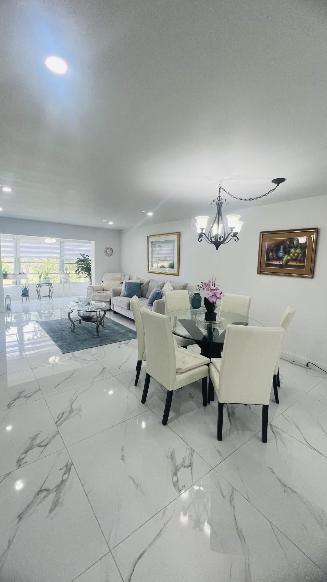 SUNRISE LAKES 100 CONDO - Residential