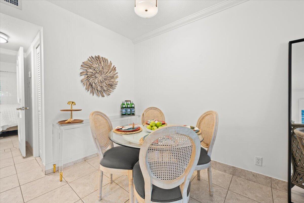 SOUTH PALM BEACH VILLAS CONDO - Residential