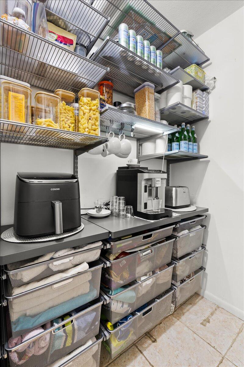 SOUTH PALM BEACH VILLAS CONDO - Residential