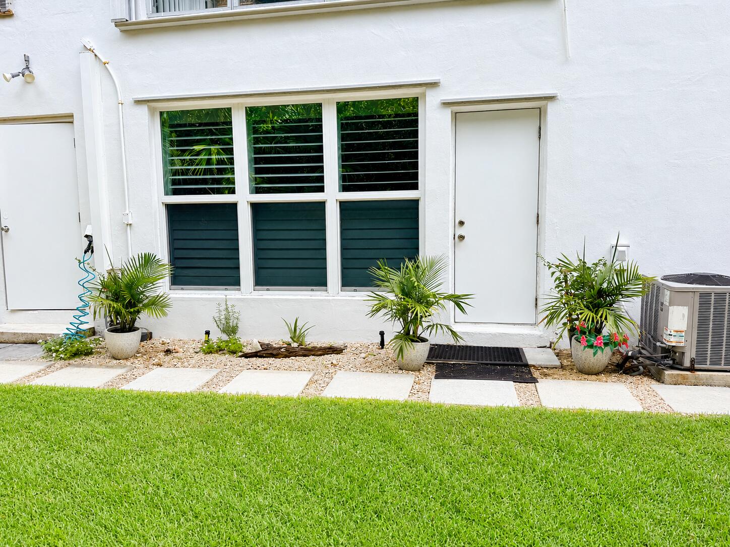 SOUTH PALM BEACH VILLAS CONDO - Residential