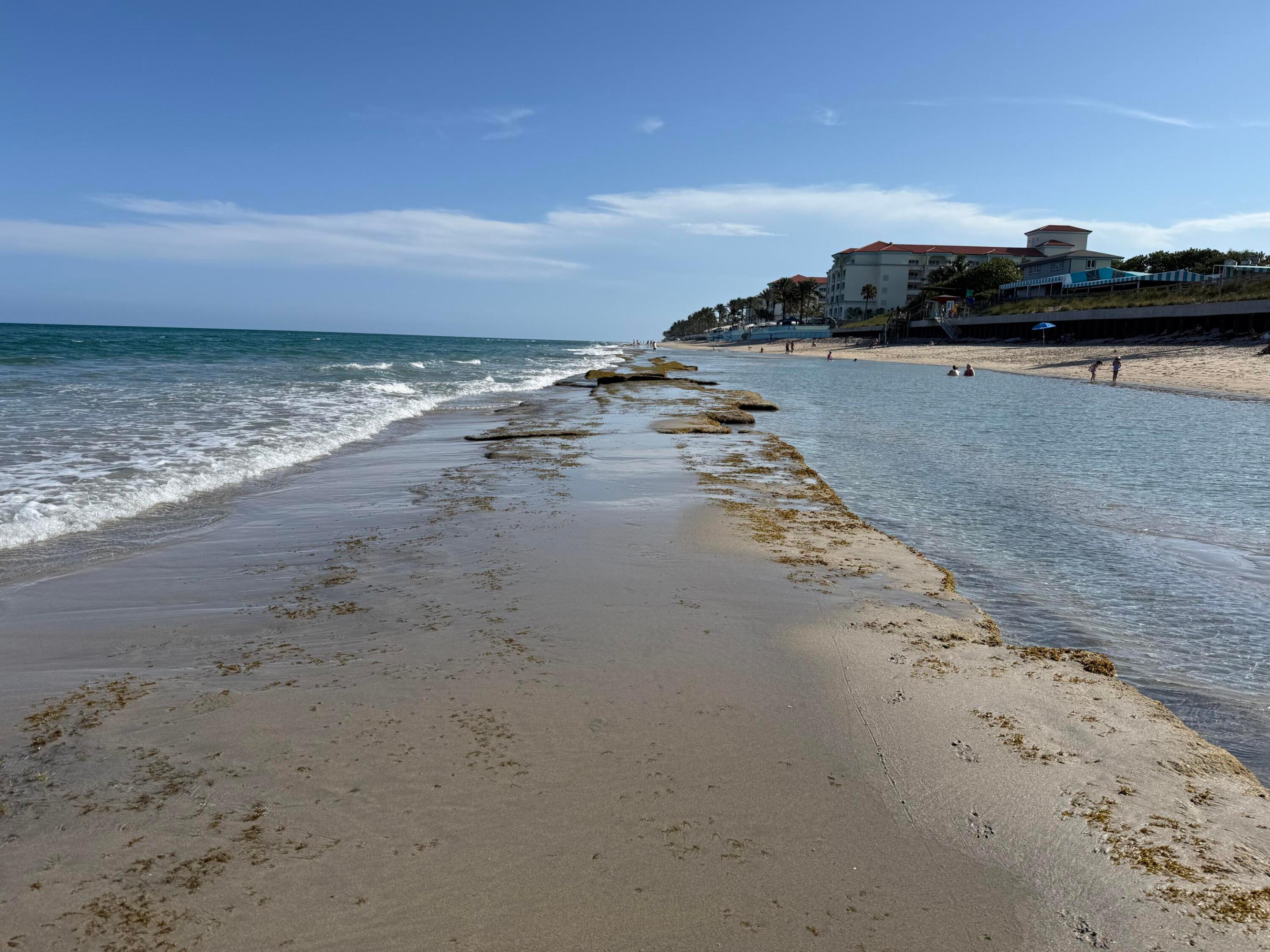 SOUTH PALM BEACH VILLAS CONDO - Residential