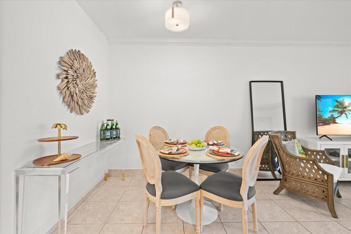 SOUTH PALM BEACH VILLAS CONDO - Residential