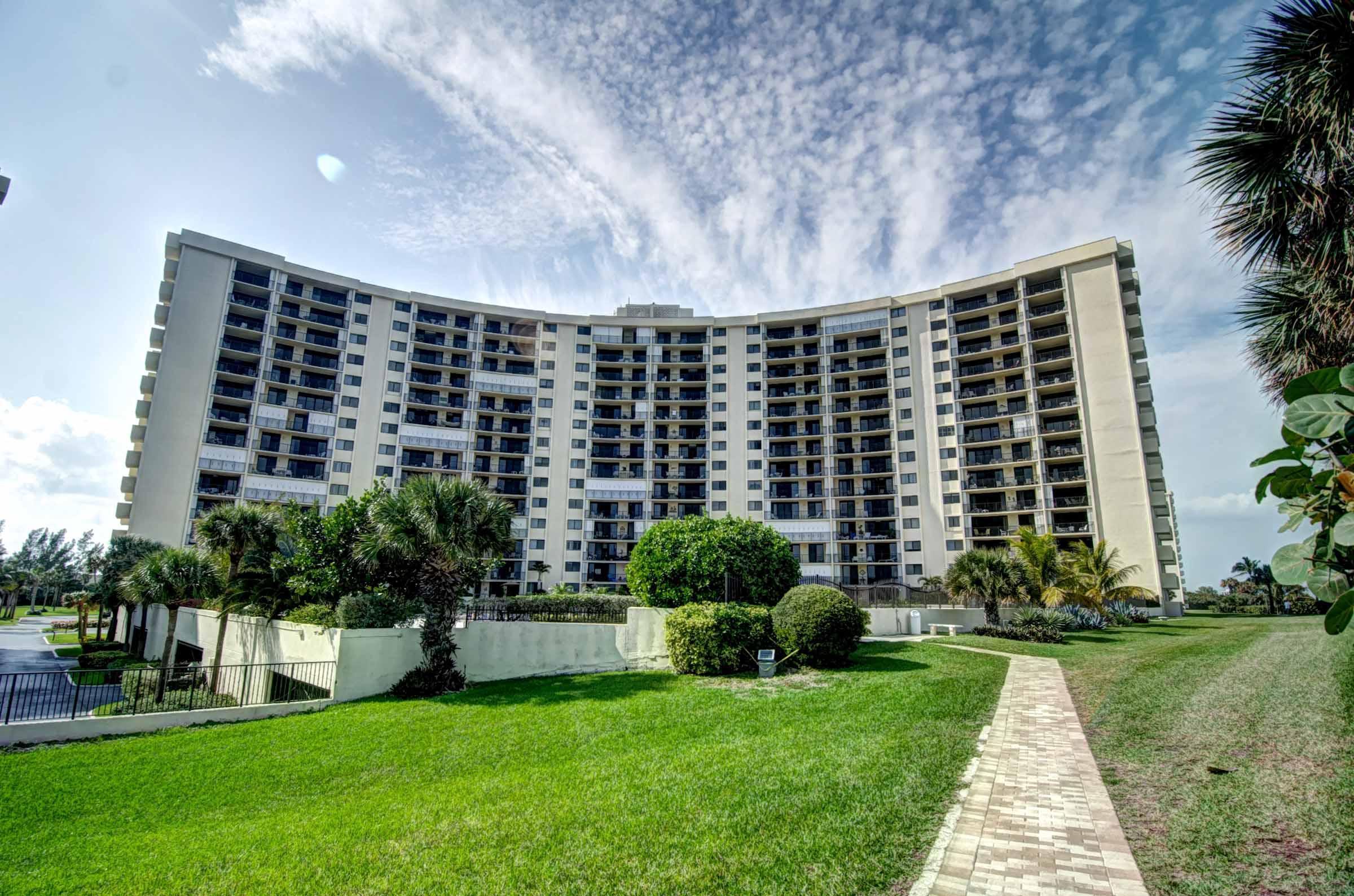 OCEAN TRAIL CONDO I - Residential Lease