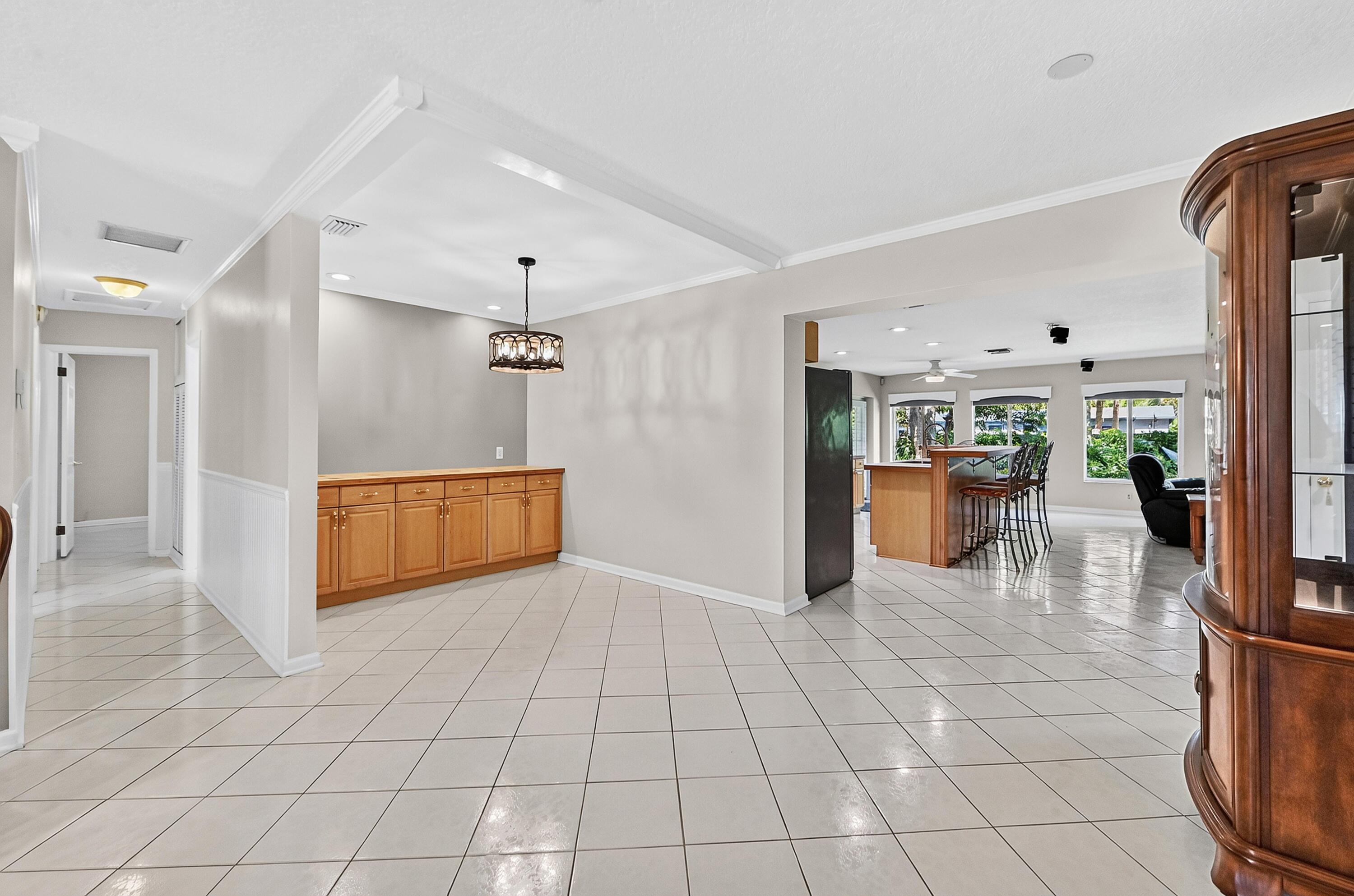 PALM SPRINGS VILLAGE - Residential