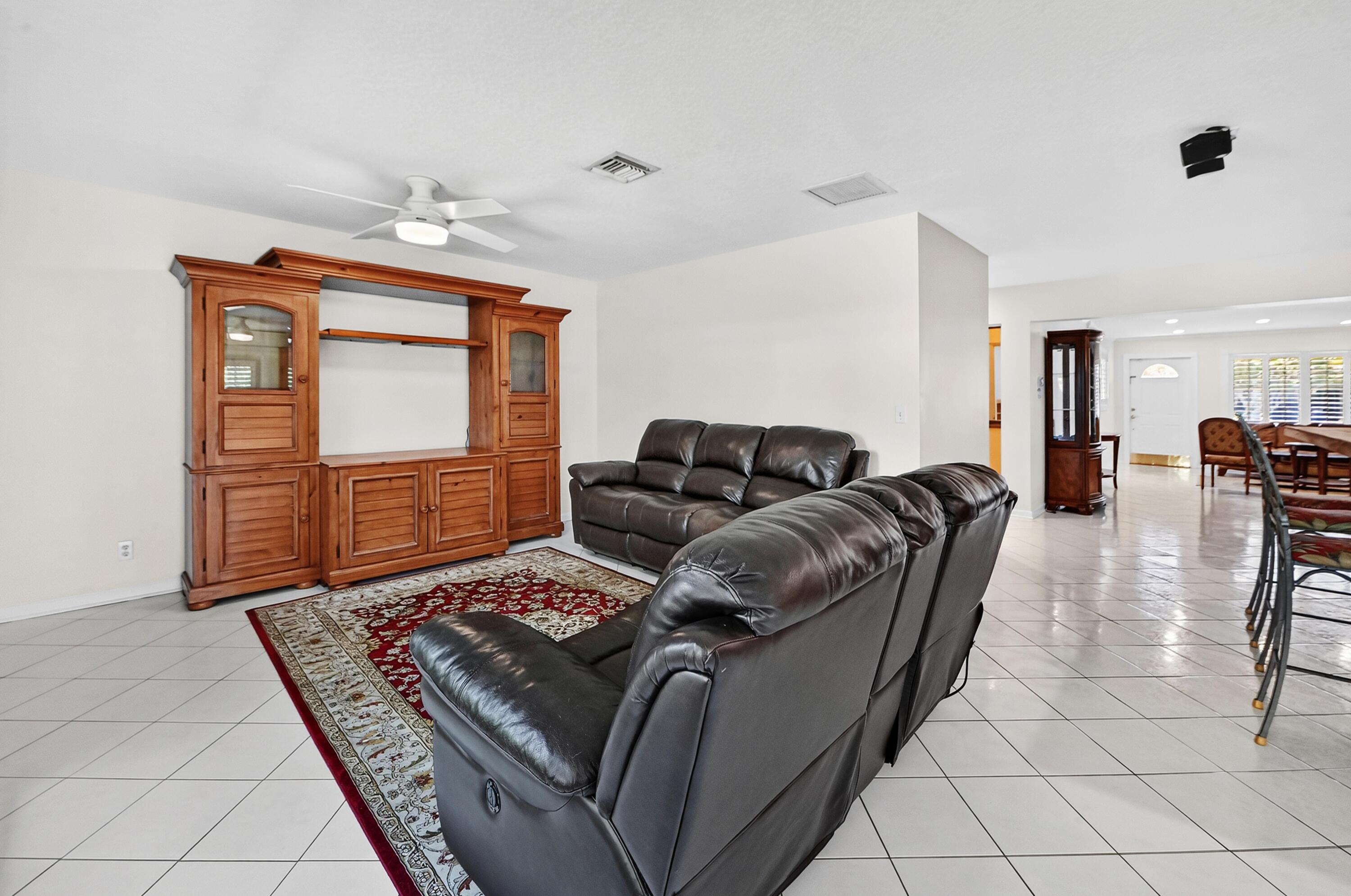 PALM SPRINGS VILLAGE - Residential