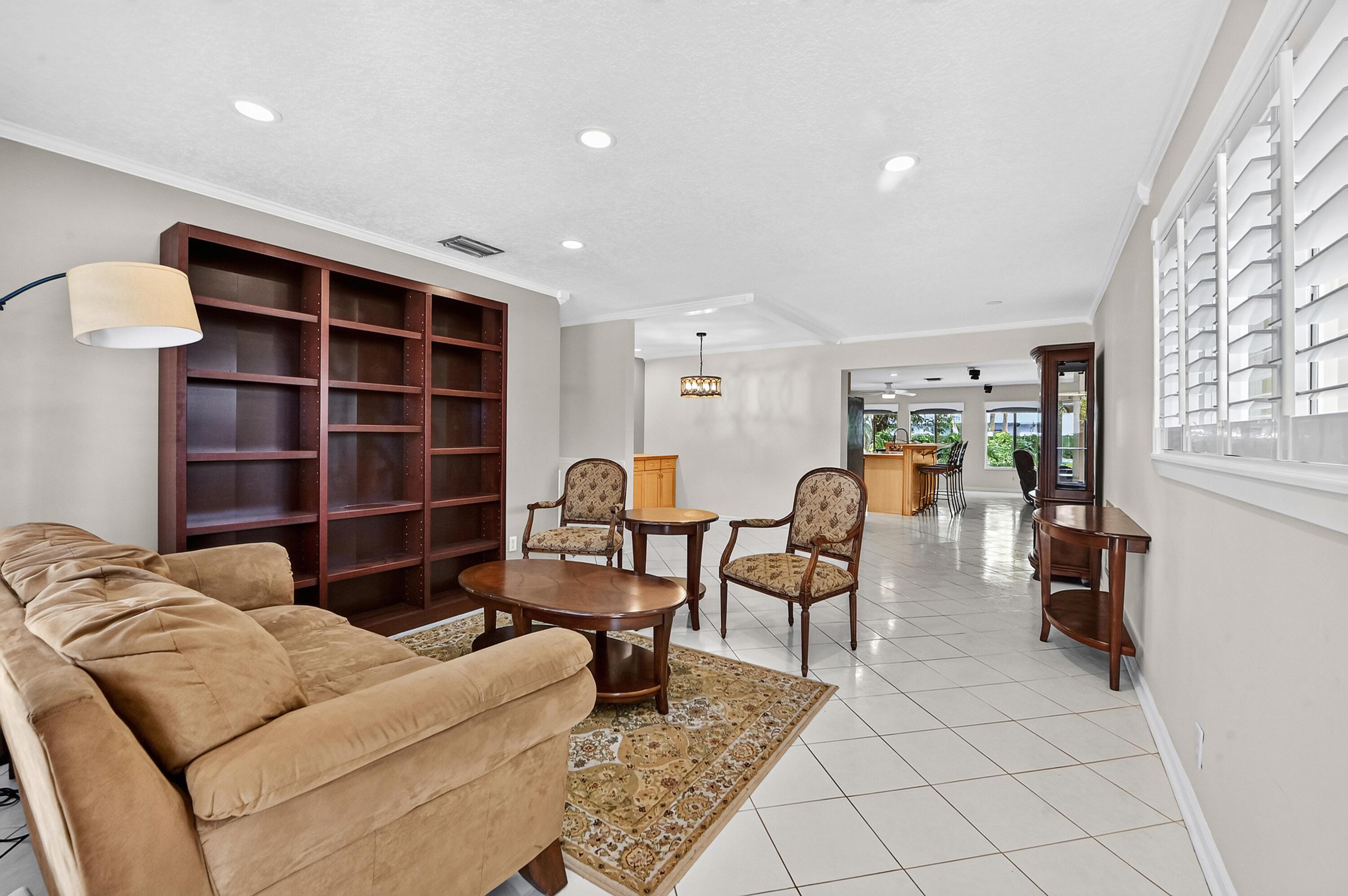 PALM SPRINGS VILLAGE - Residential