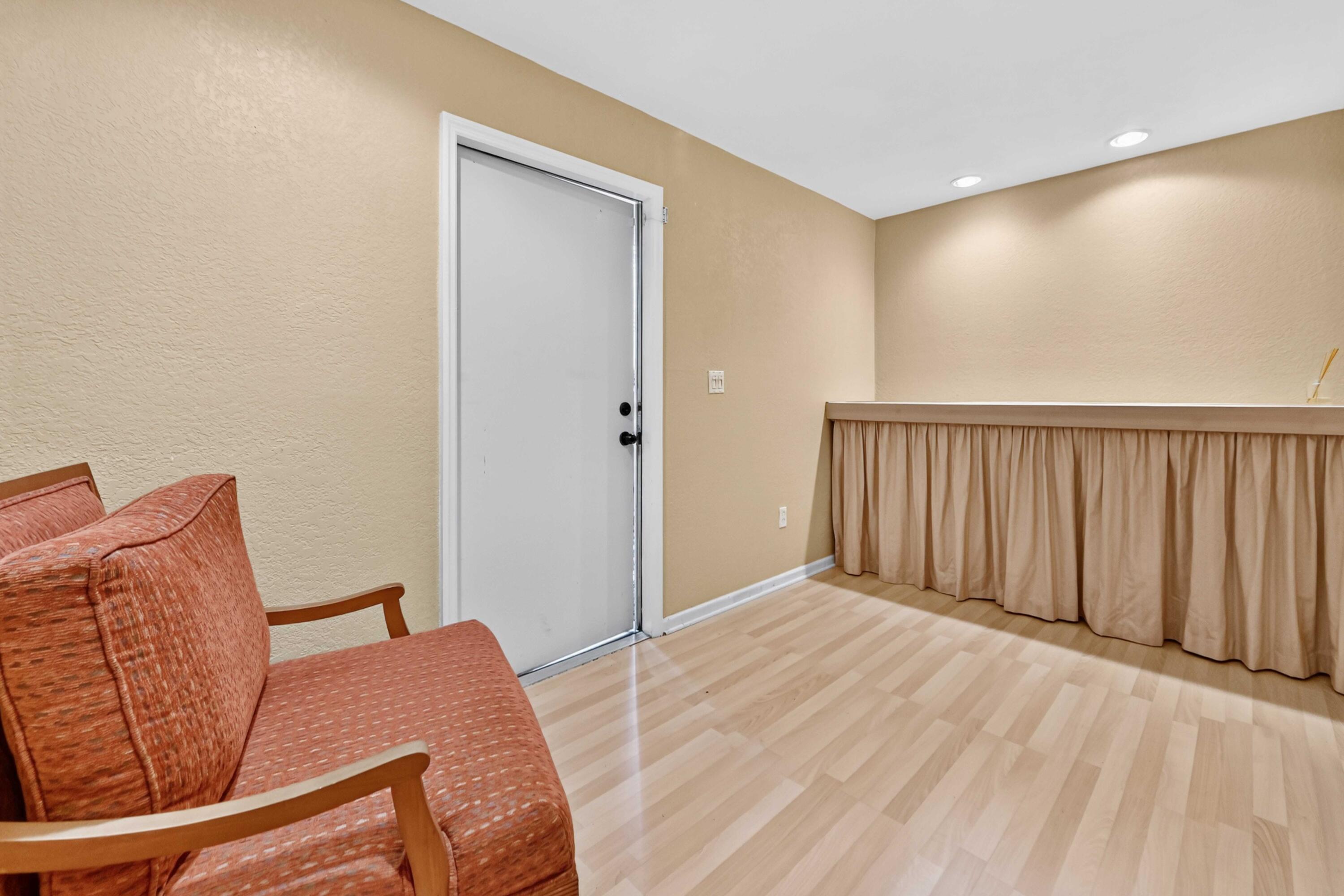 PALM SPRINGS VILLAGE - Residential