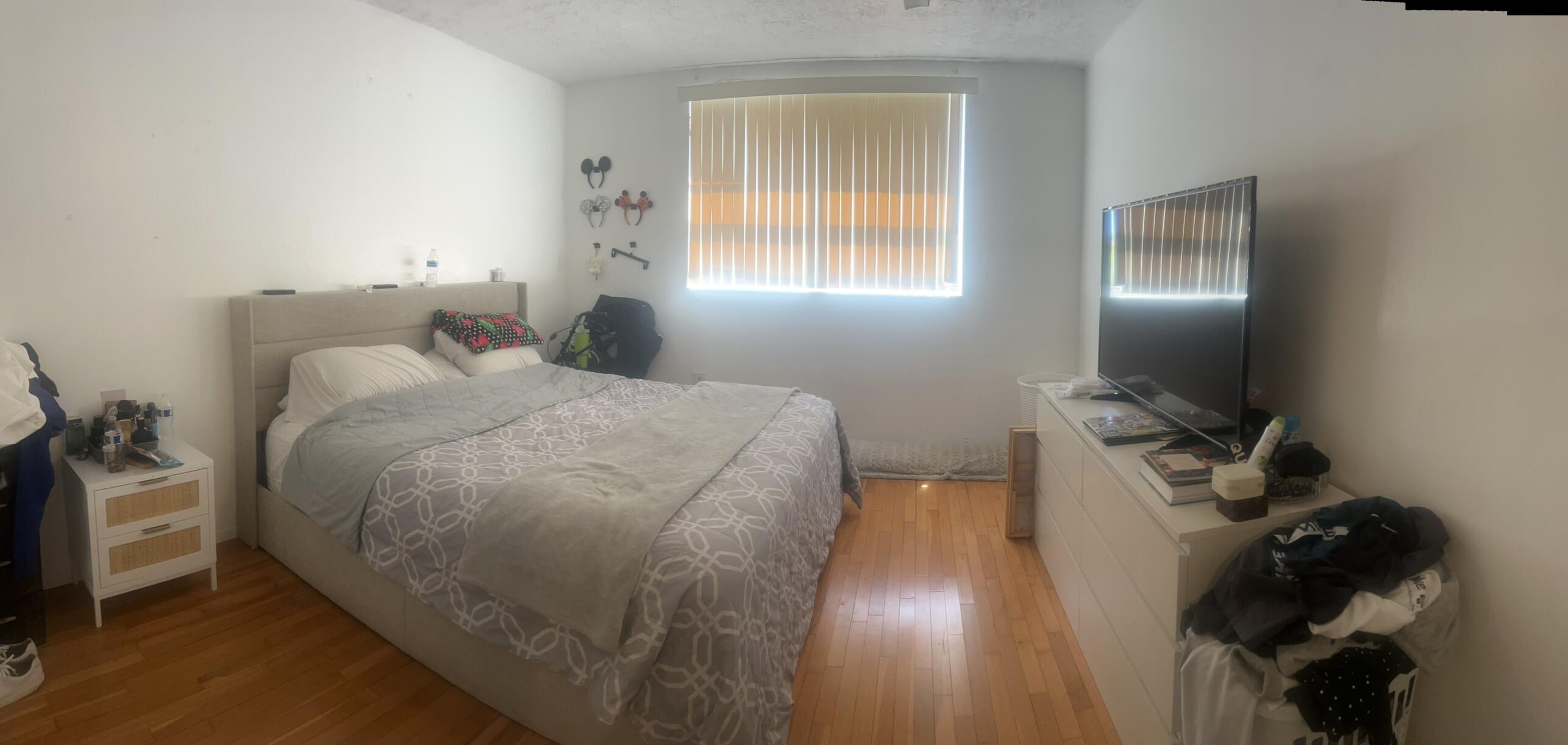 OMEGA CONDO NO 4 - Residential