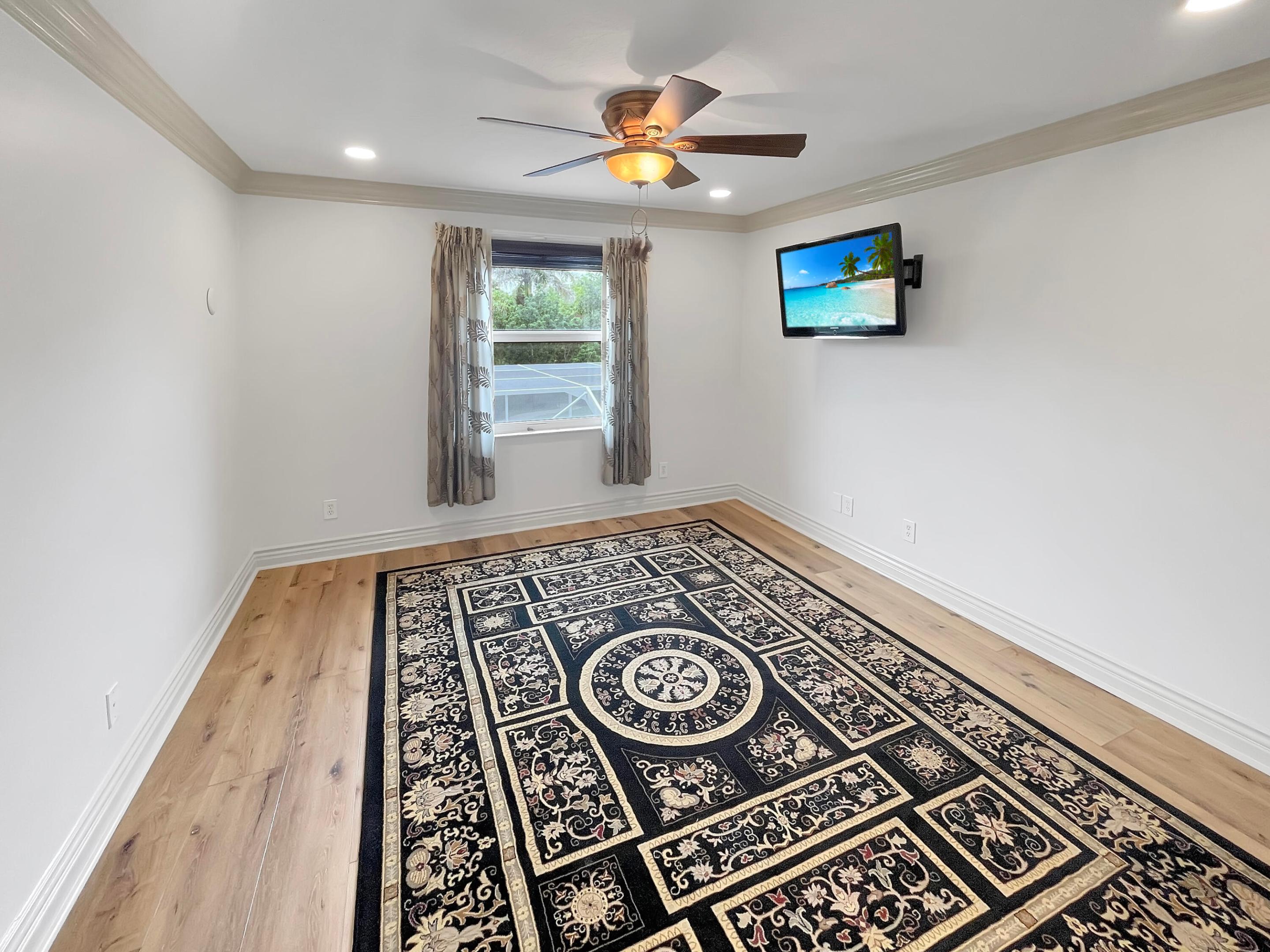 LOST RIVER MANORS - Residential