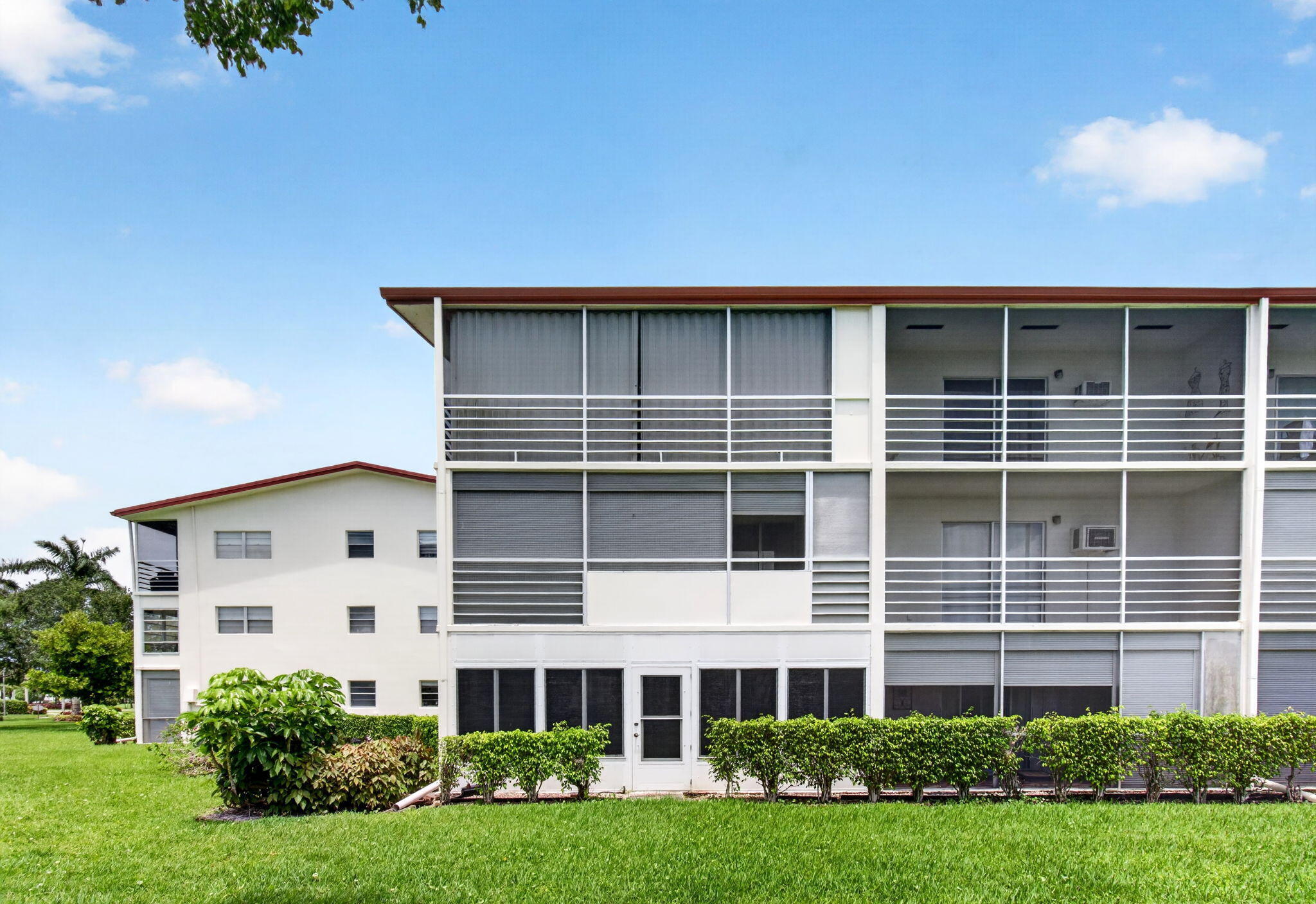 BRIGHTON AT CENTURY VILLAGE CONDO - Residential