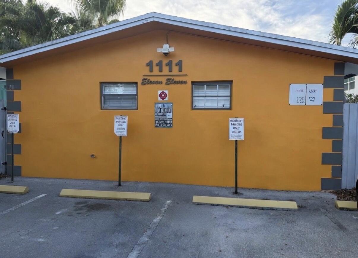 WAVERLY PLACE 2-19 D LOT 5,6 BLK 119 - Residential Income